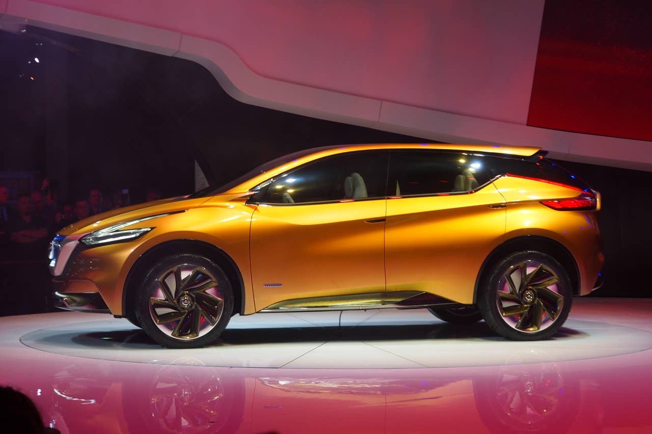 nissan resonance concept