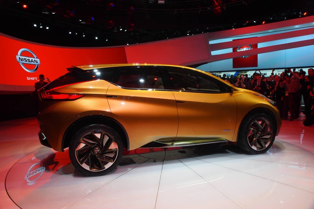 nissan resonance concept