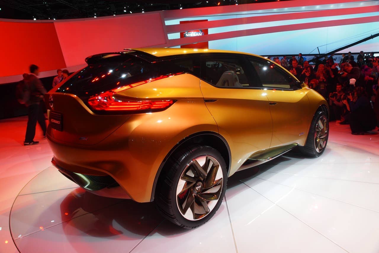 nissan resonance concept