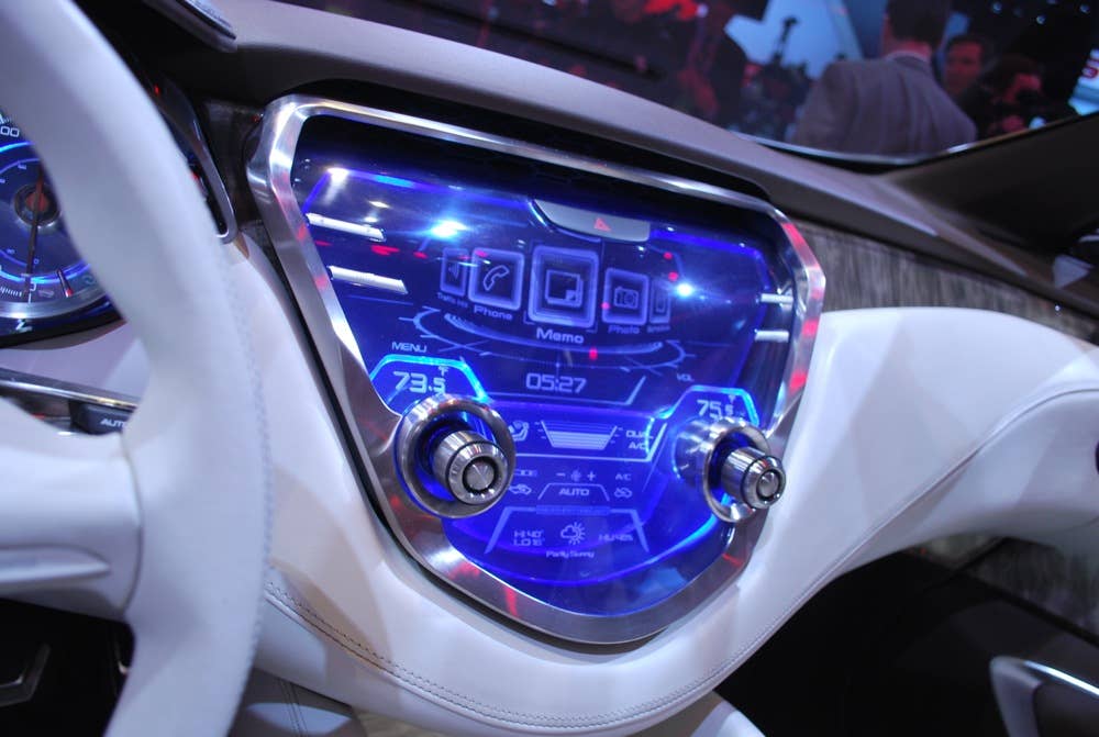 nissan resonance concept