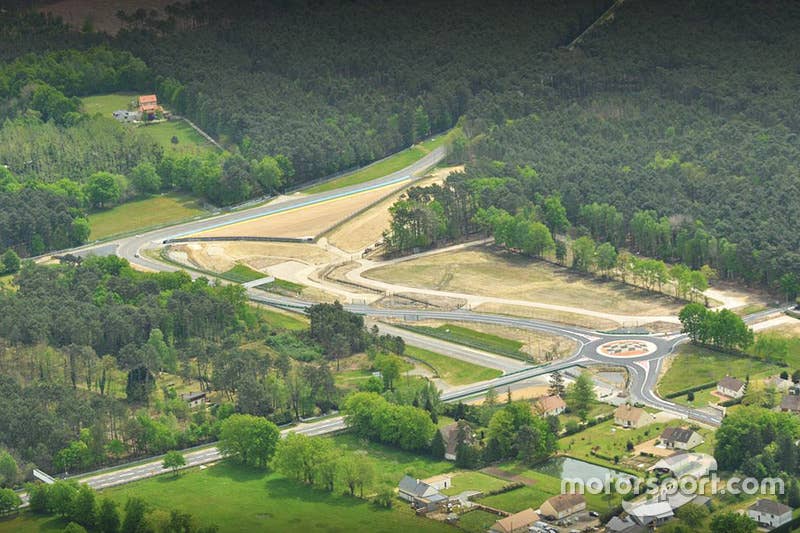 An aerial view of Indianapolis and Virage d'Arnage with a new roundabout