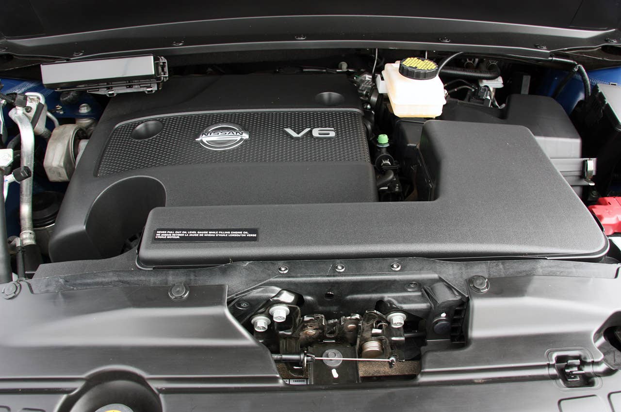 2013 Nissan Pathfinder engine