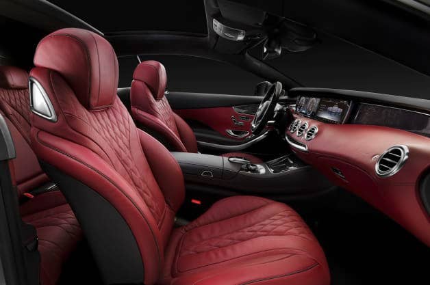 Mercedes-Benz S 500 4MATIC CoupÃ© Edition 1 (C 217) 2013, Lack: AMG Alubeam silber, designo, Ausstattung: Leder Exclusiv bengalrot/schwarz, Zierteil Pappel schiefer