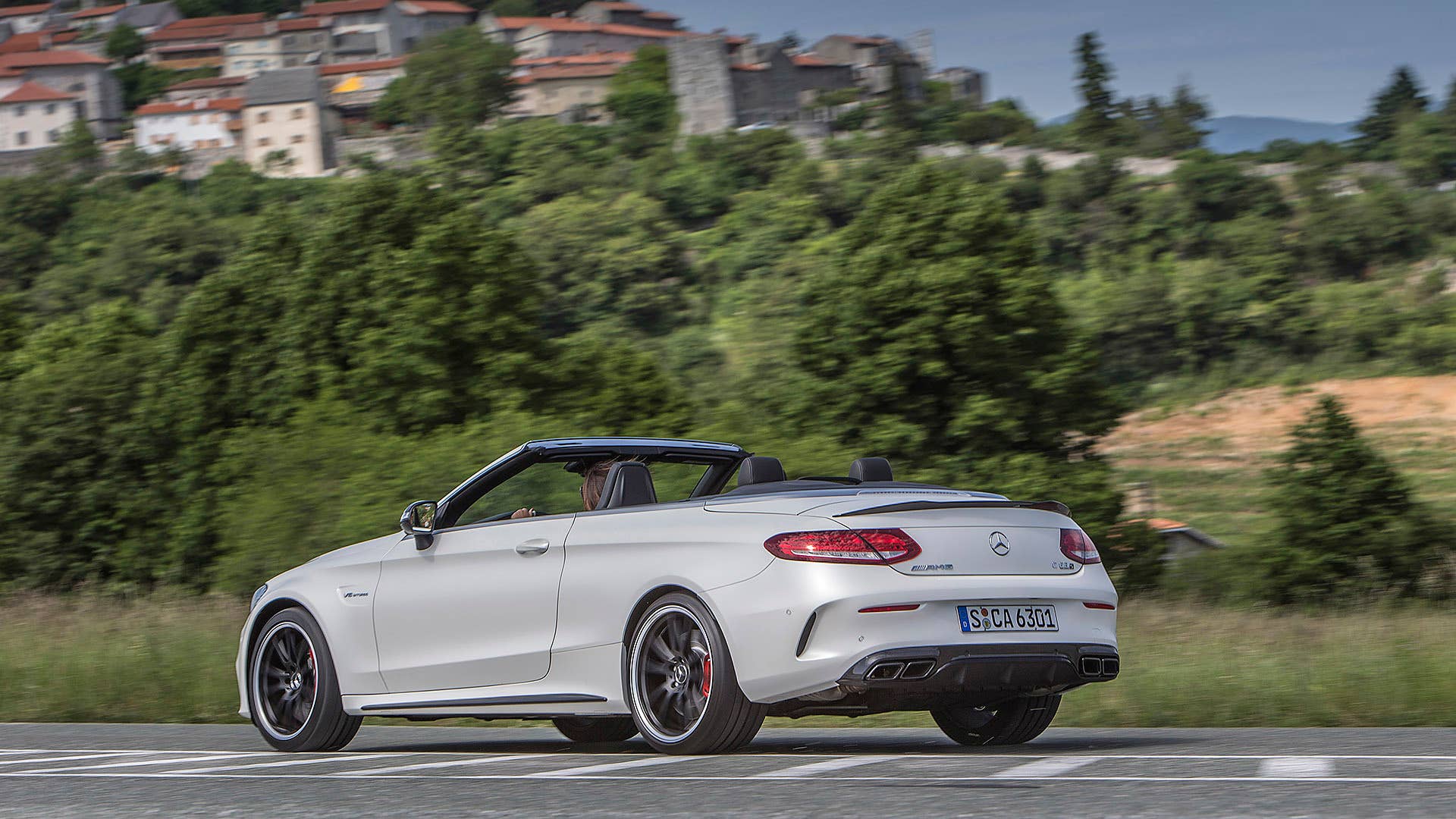 2017 Mercedes-AMG C63 S Cabriolet driving