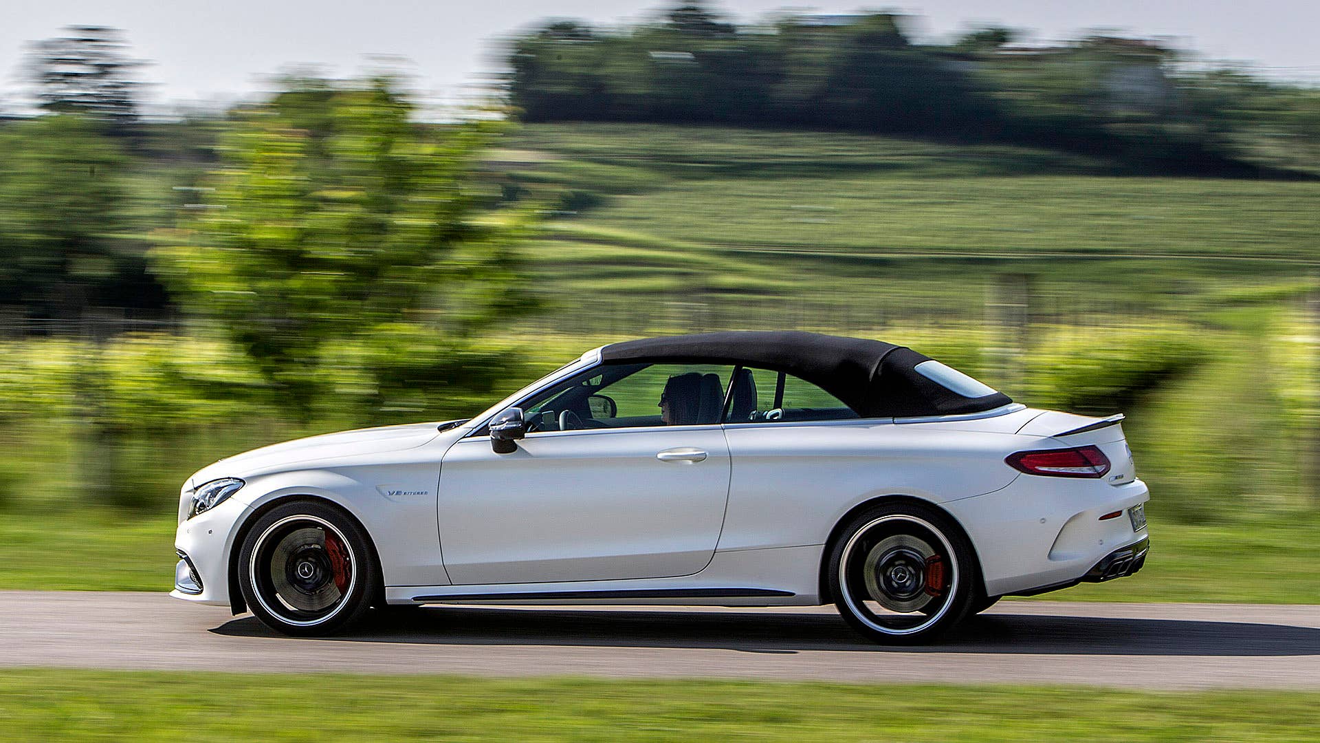 2017 Mercedes-AMG C63 S Cabriolet driving