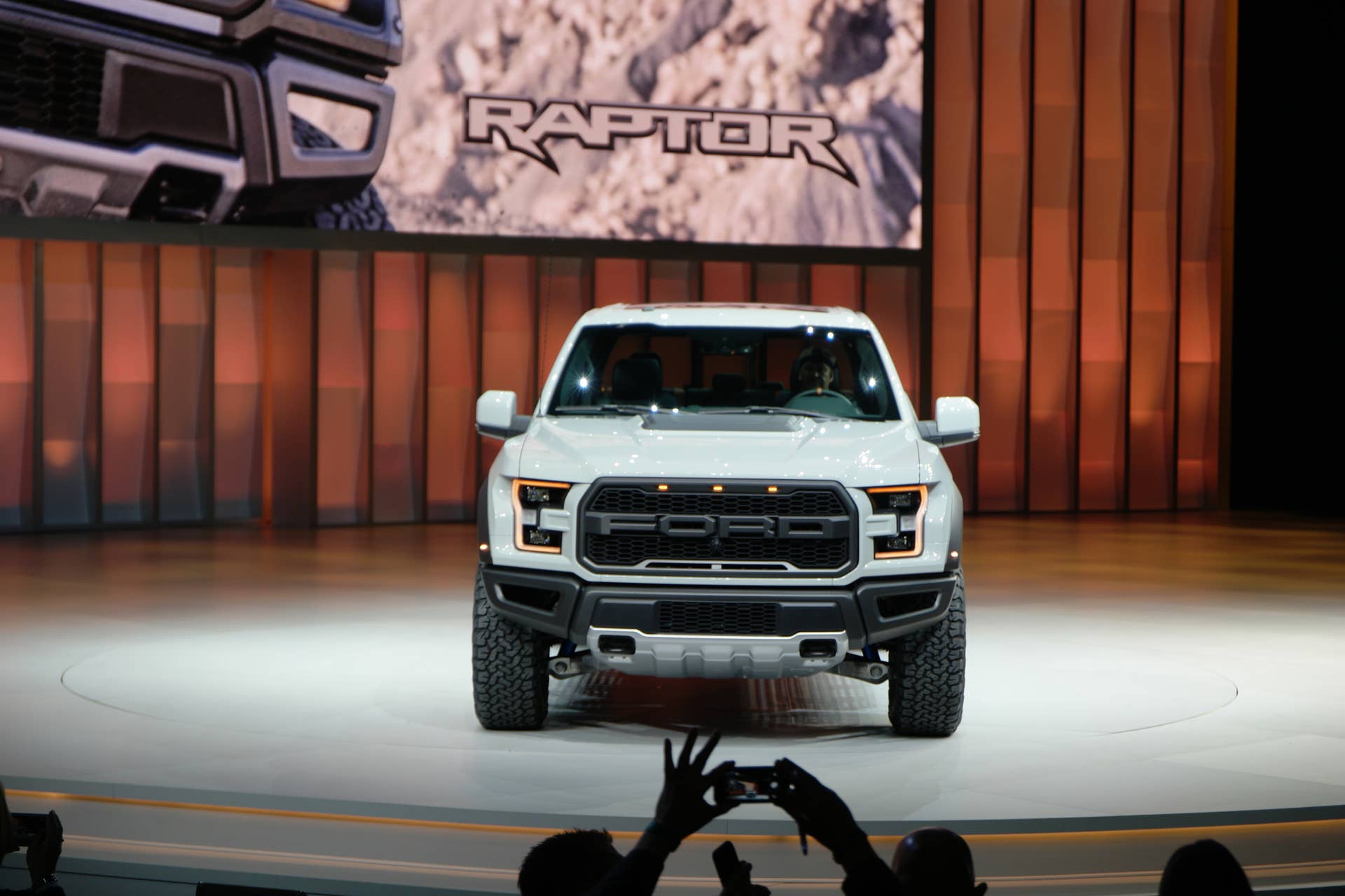 2017 Ford F-150 Raptor SuperCrew
