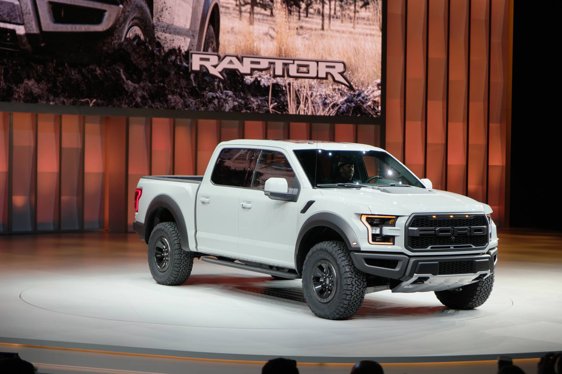 2017 Ford F-150 Raptor SuperCrew