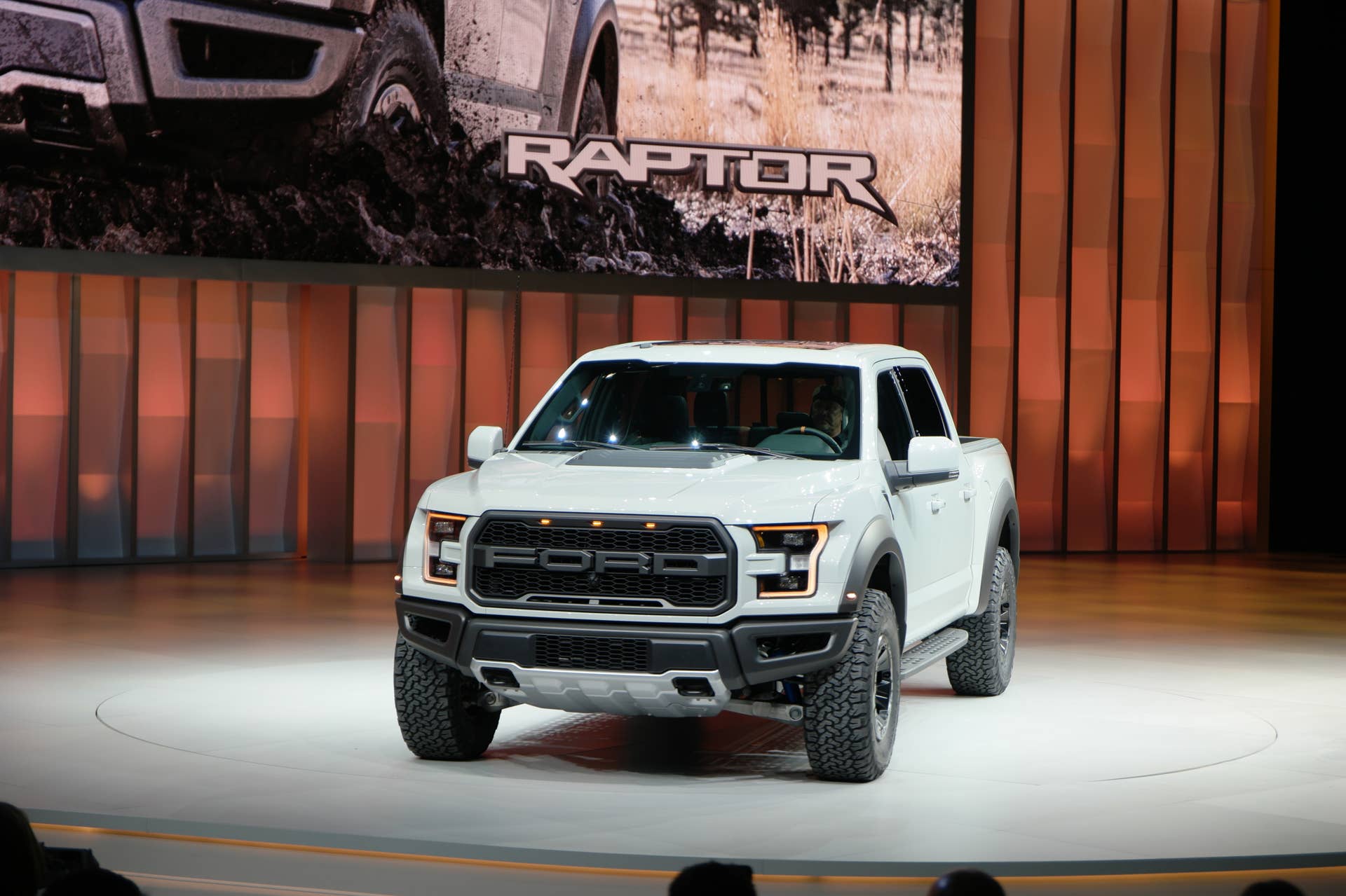 2017 Ford F-150 Raptor SuperCrew