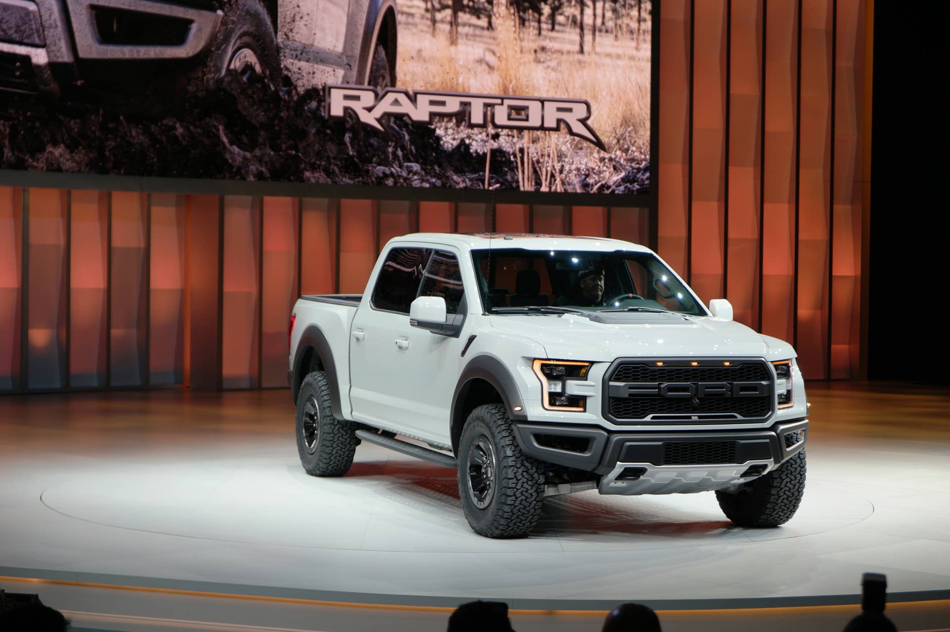 2017 Ford F-150 Raptor SuperCrew