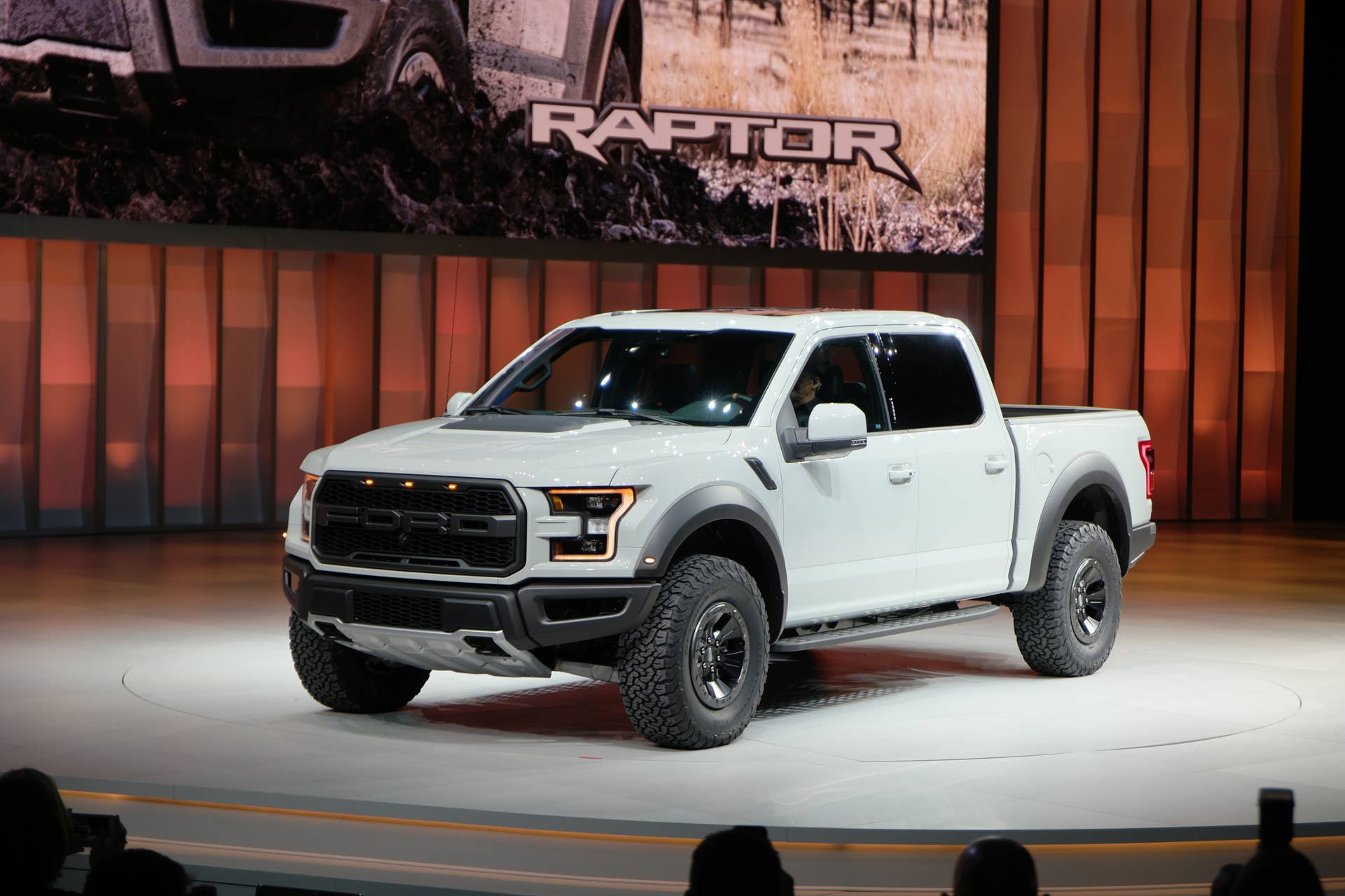 2017 Ford F-150 Raptor SuperCrew