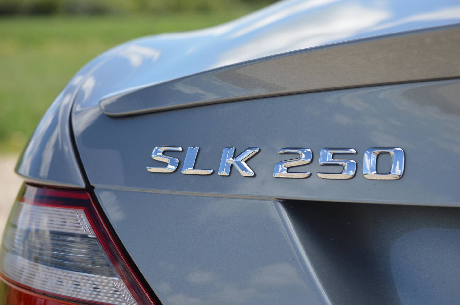 2015 mercedes-benz slk250 badge