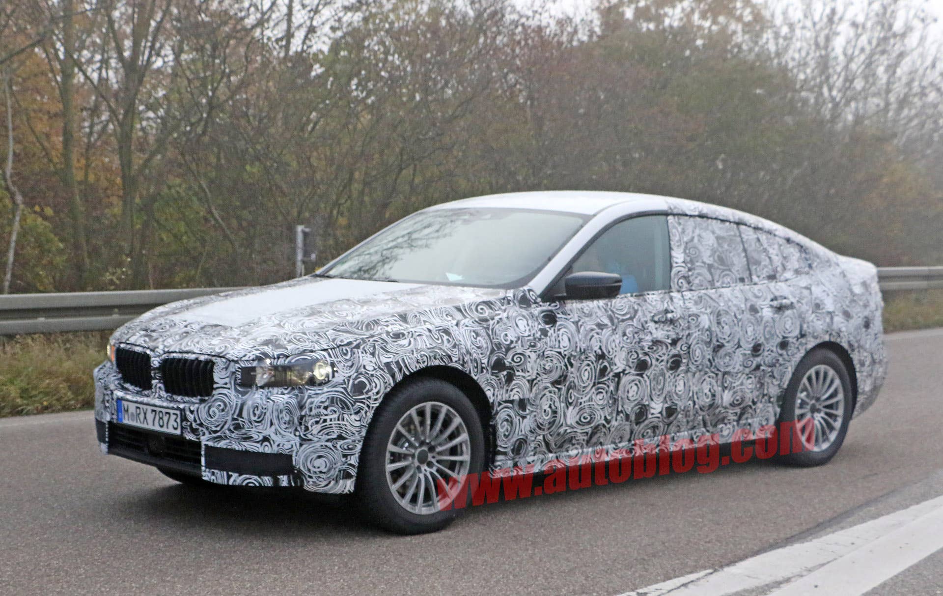 gran turismo 5 series bmw camo spied