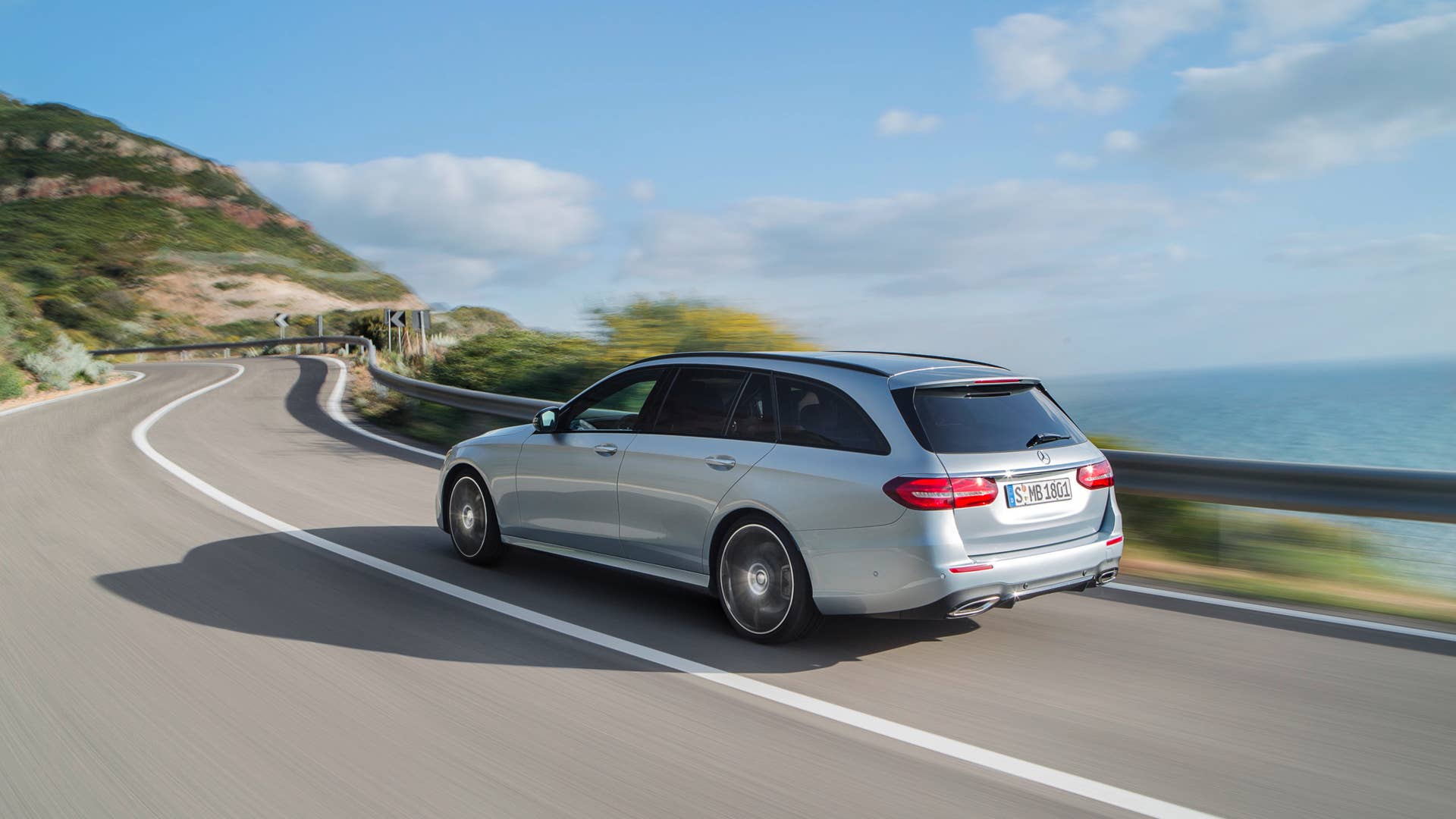 2017 mercedes-benz e400 wagon rear driving