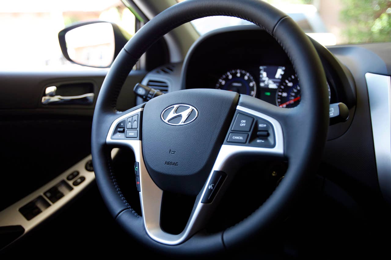 2012 Hyundai Accent Five-Door steering wheel