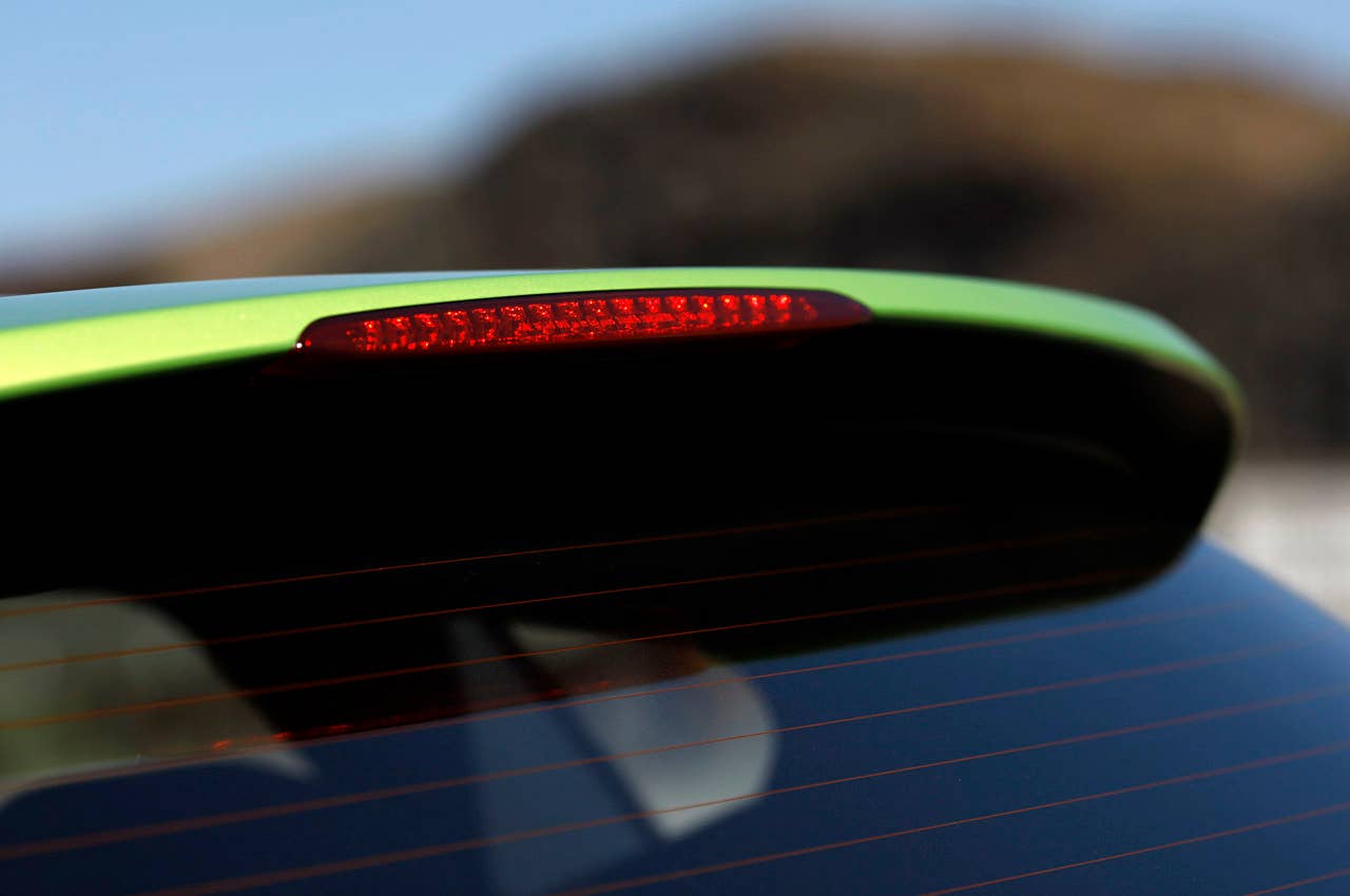 2012 Hyundai Accent Five-Door 3rd brake light