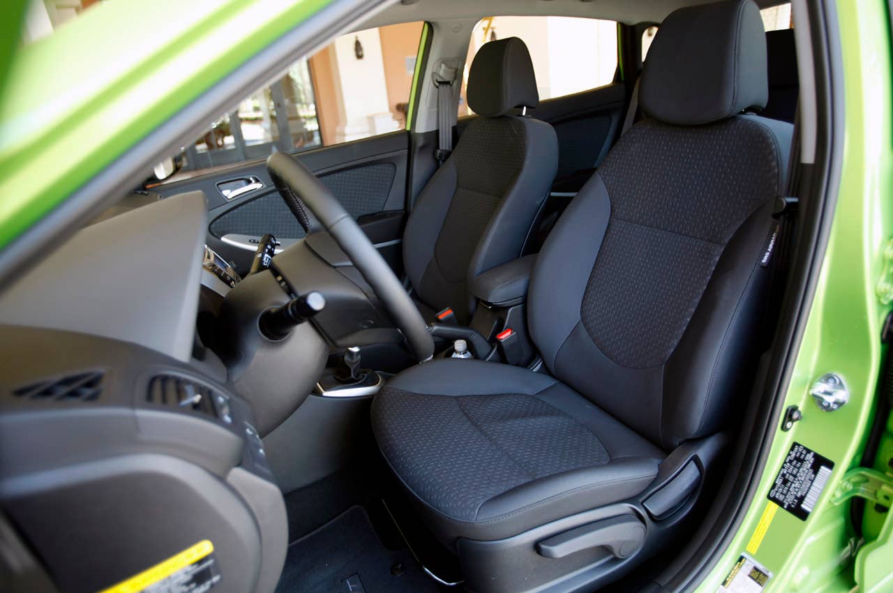 2012 Hyundai Accent Five-Door front seats