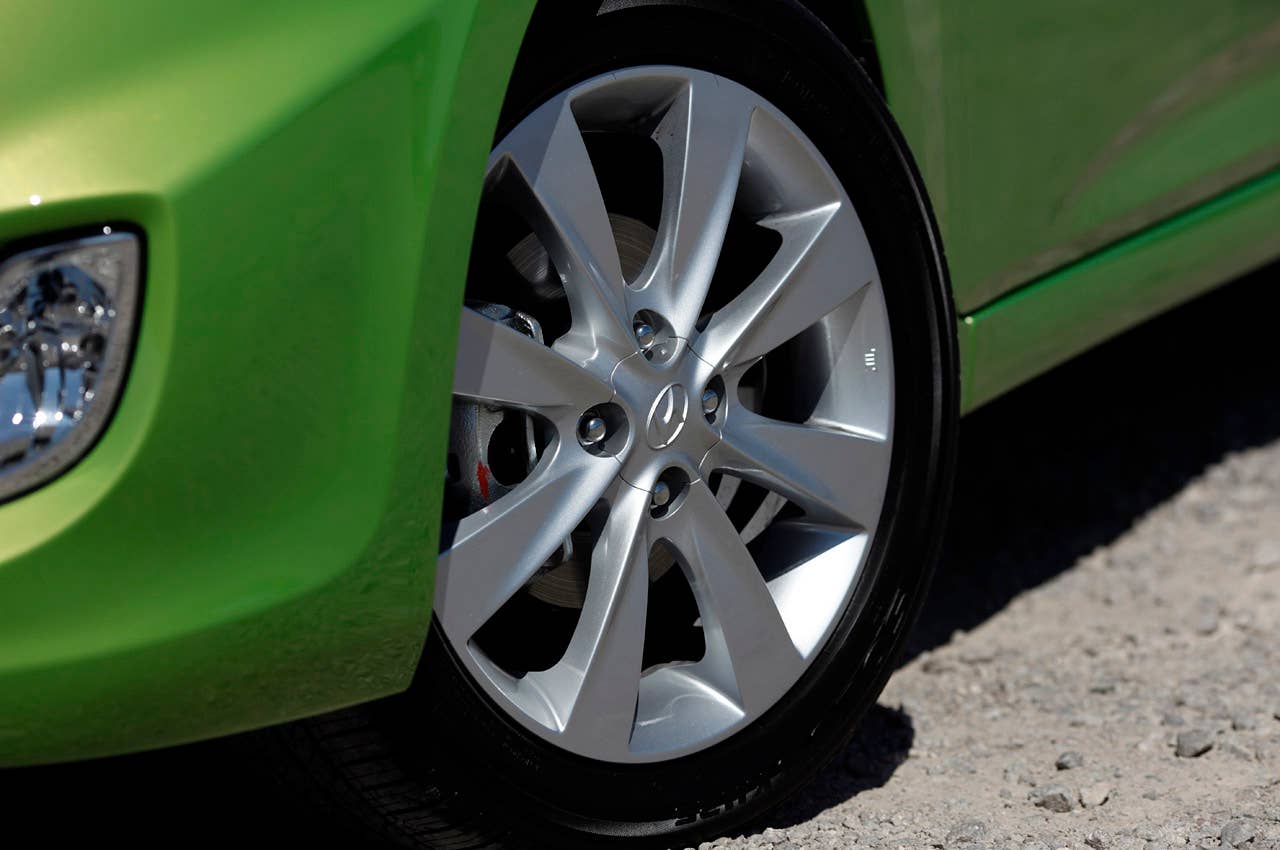 2012 Hyundai Accent Five-Door wheel