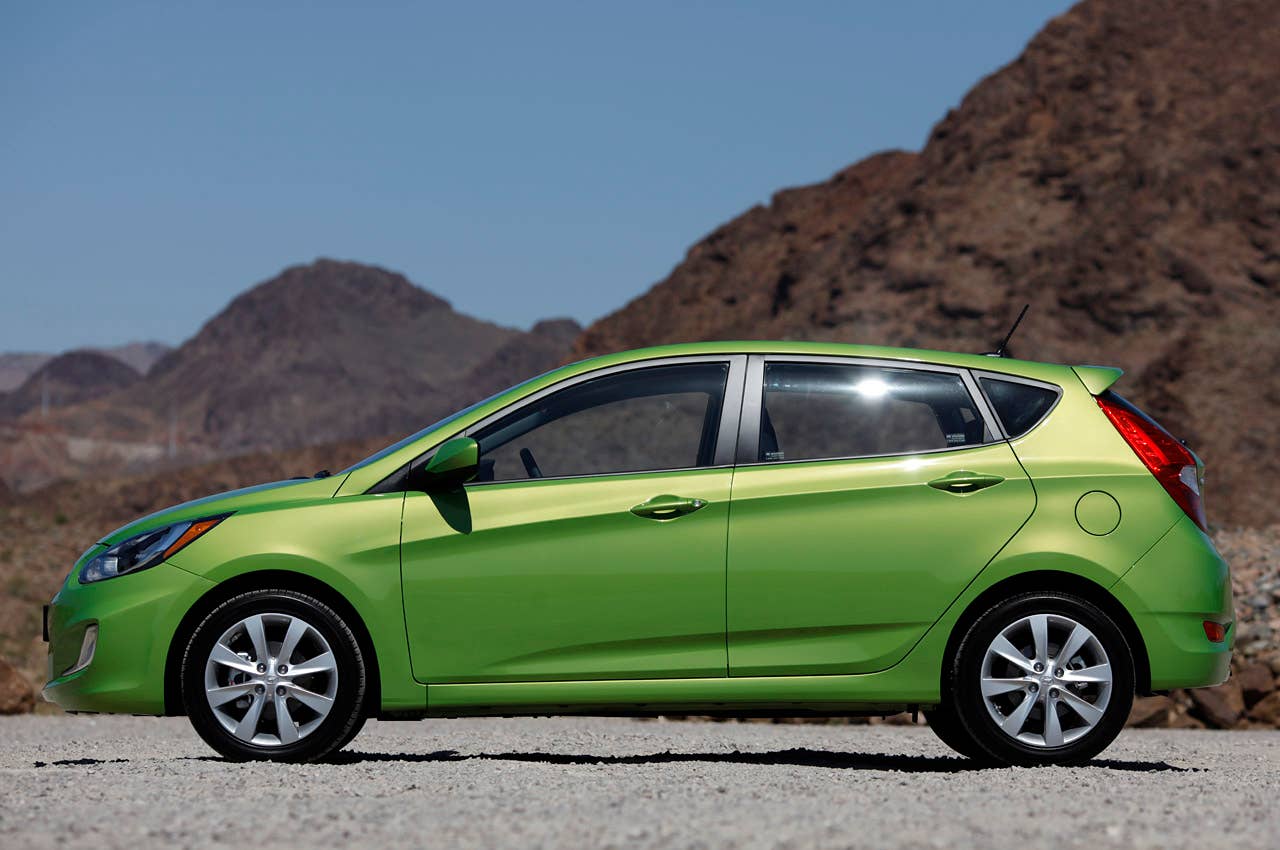 2012 Hyundai Accent Five-Door side view