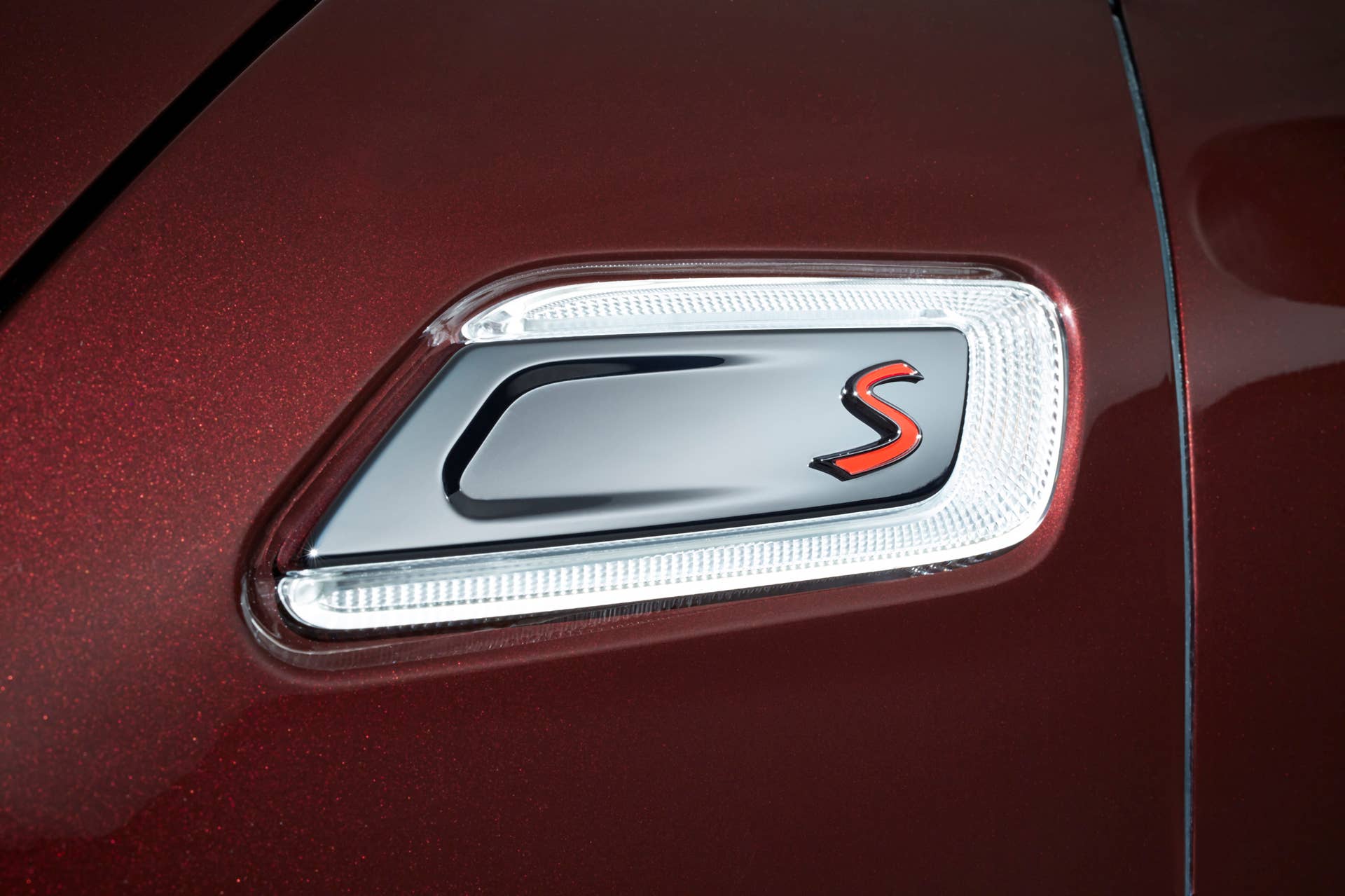 2016 Mini Cooper S Clubman side lamp