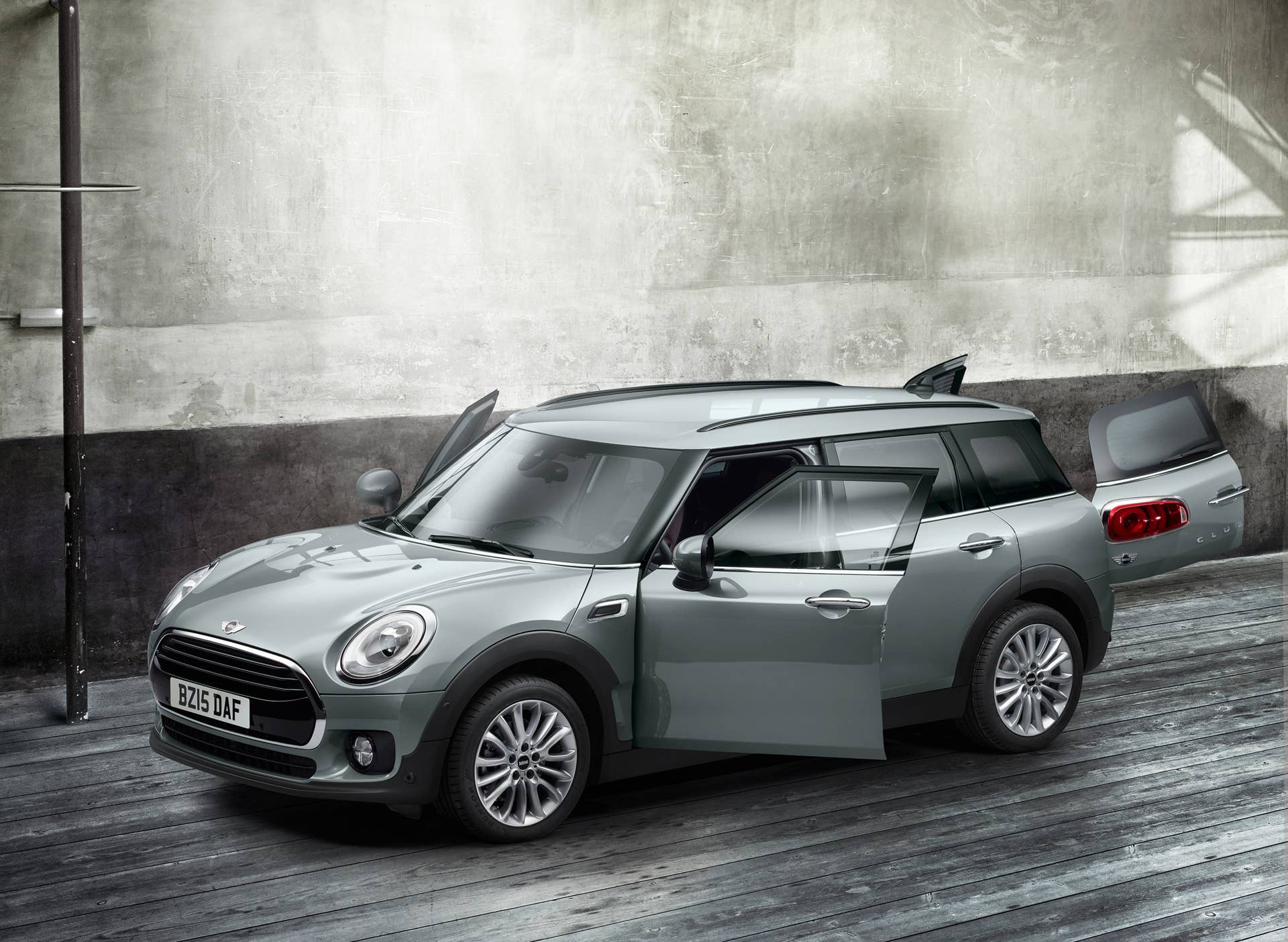 2016 Mini Clubman front 3/4
