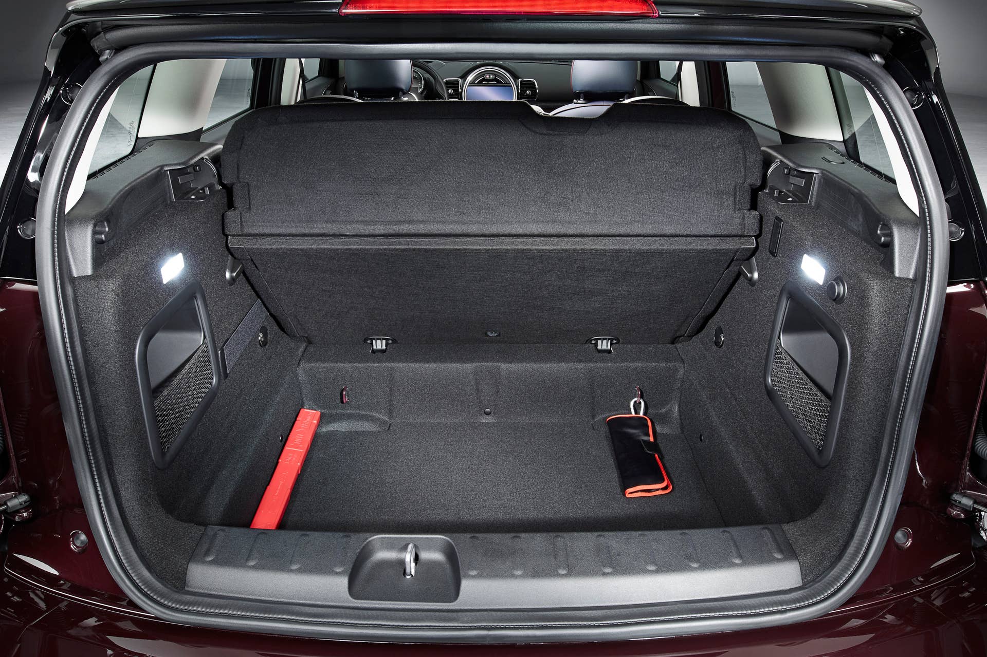 2016 Mini Clubman cargo