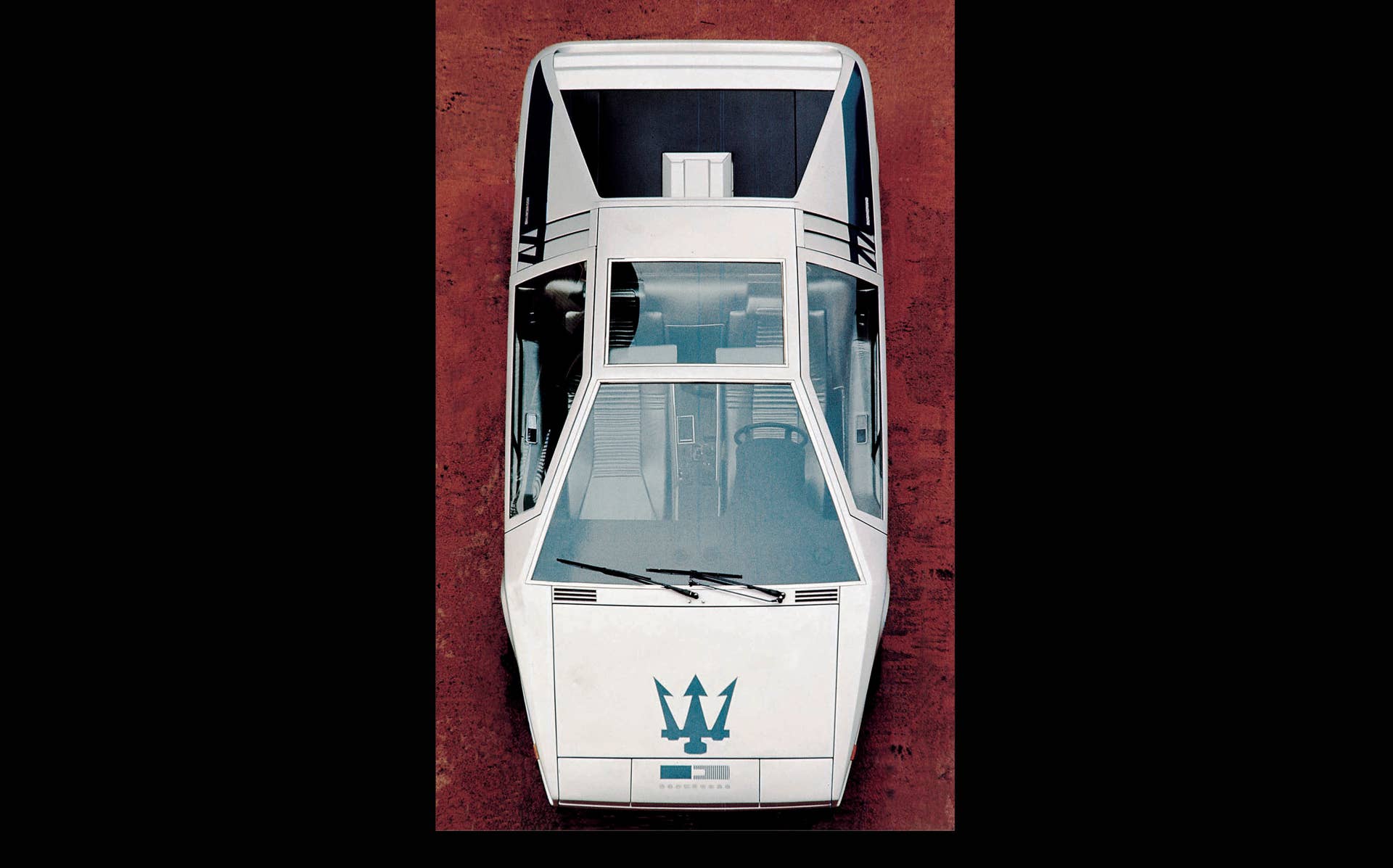 maserati boomerang concept top above