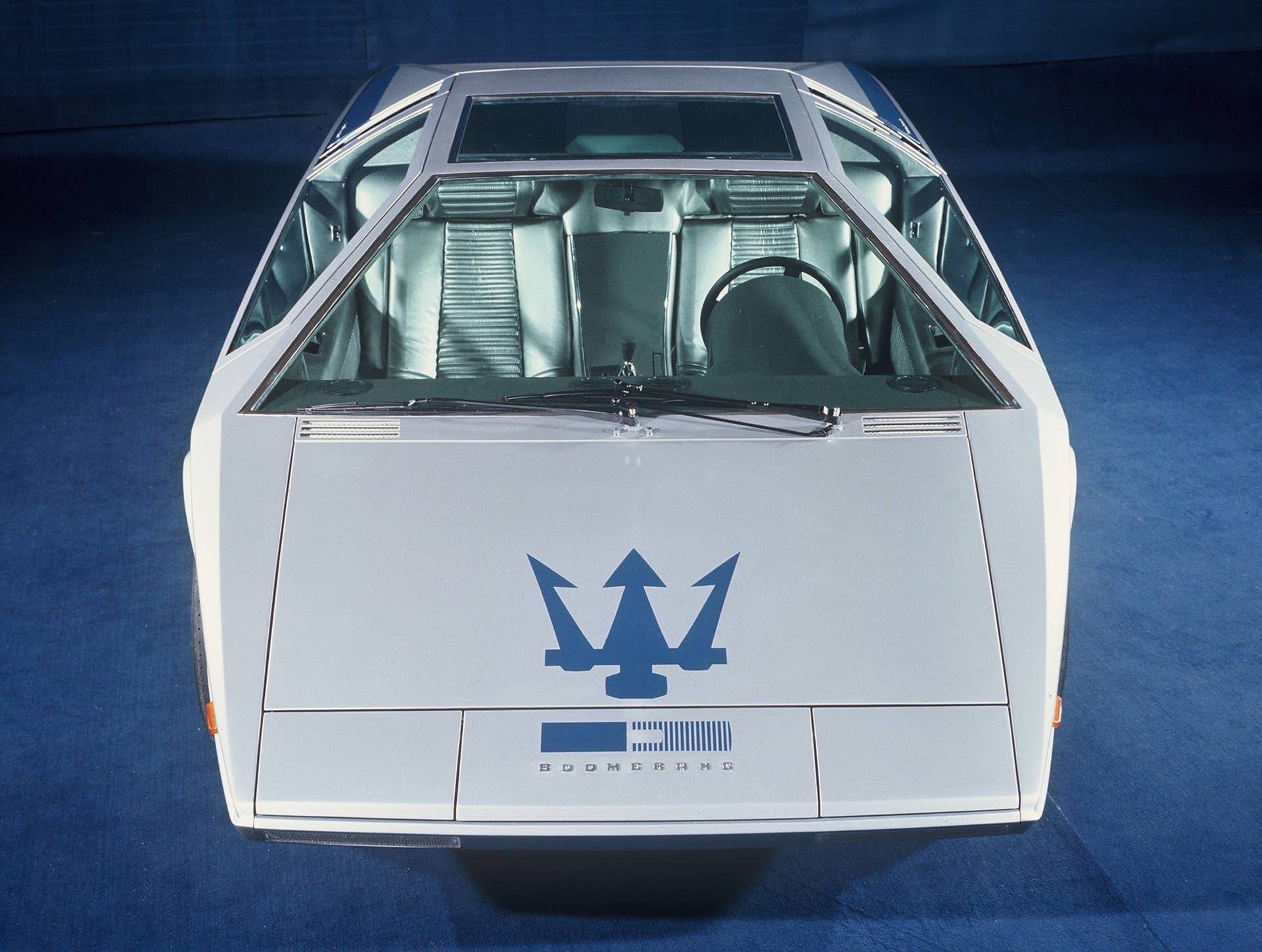 maserati boomerang front