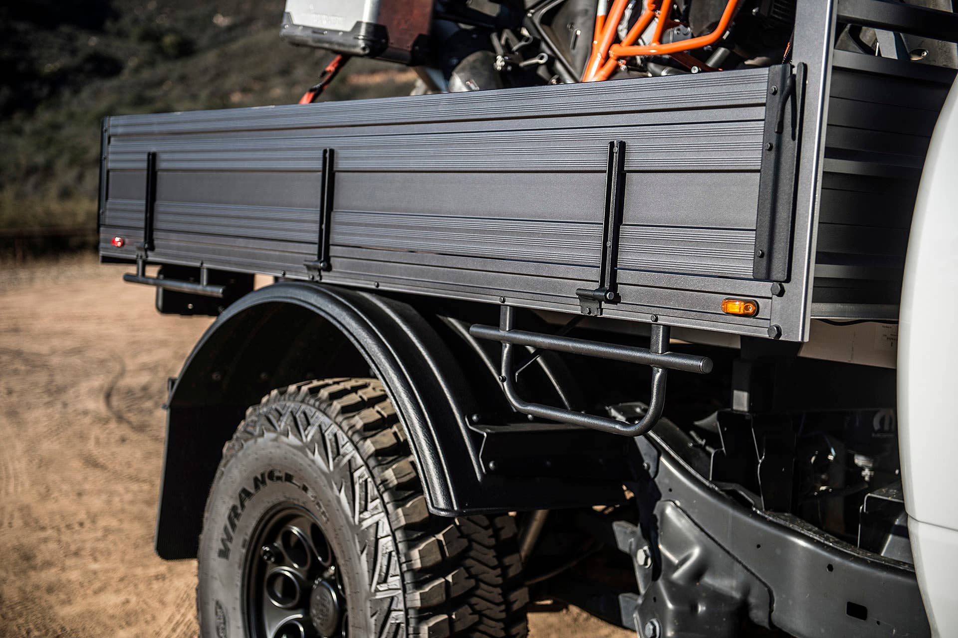 AEV Ram Prospector bed
