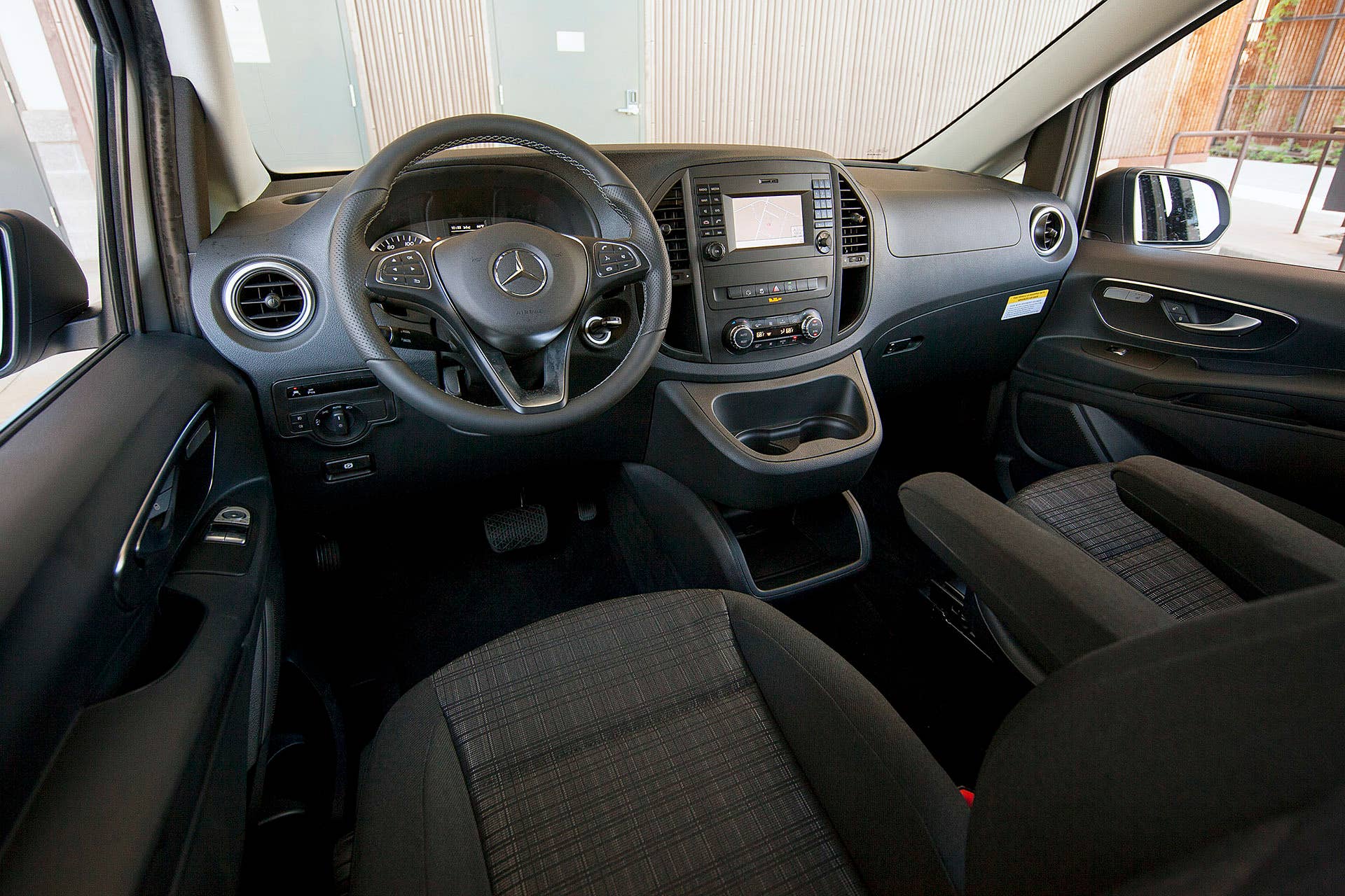 2016 Mercedes-Benz Metris interior