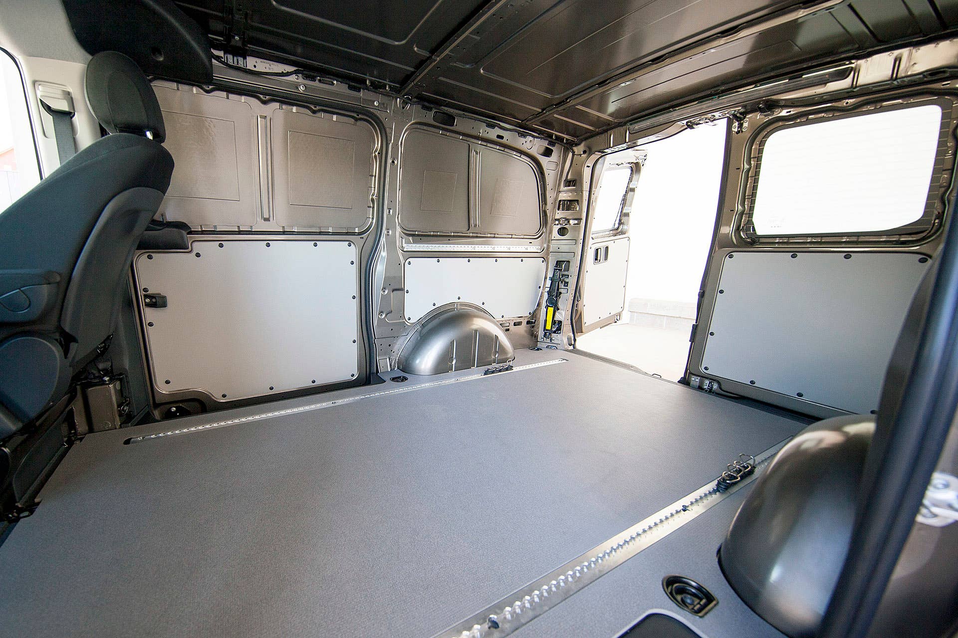 2016 Mercedes-Benz Metris rear cargo area