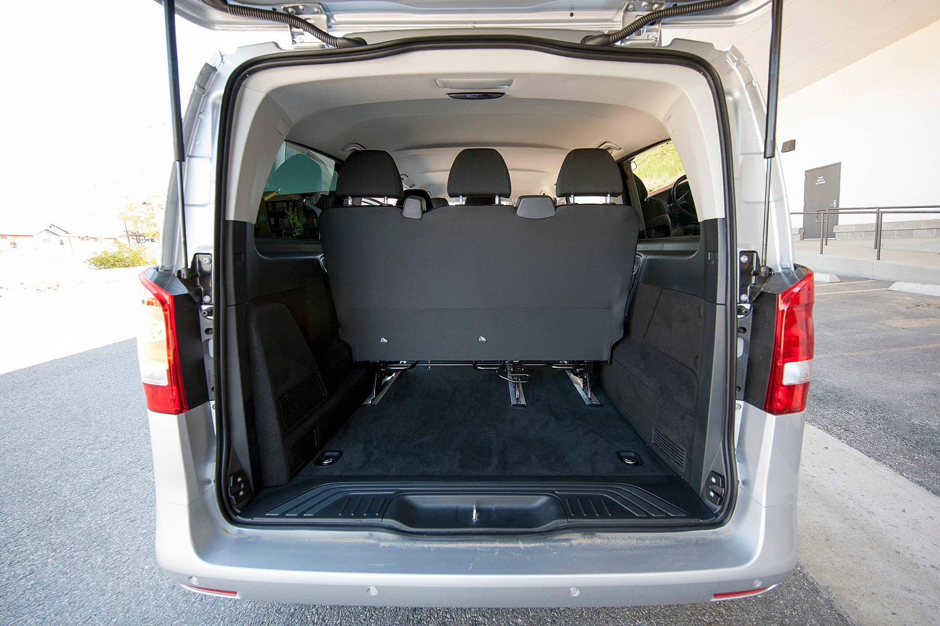 2016 Mercedes-Benz Metris rear cargo area