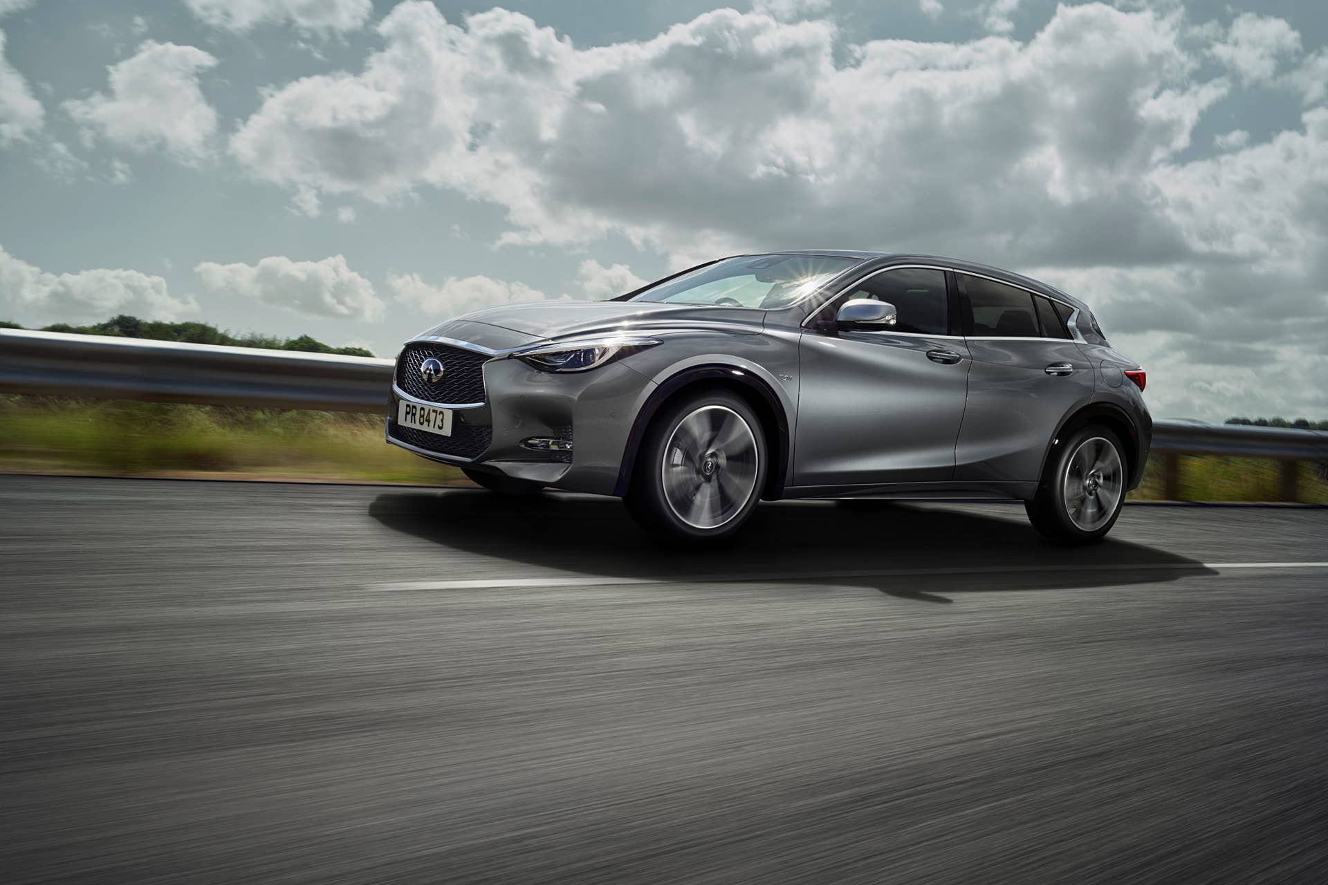 q30 infiniti uk debut frankfurt 2017