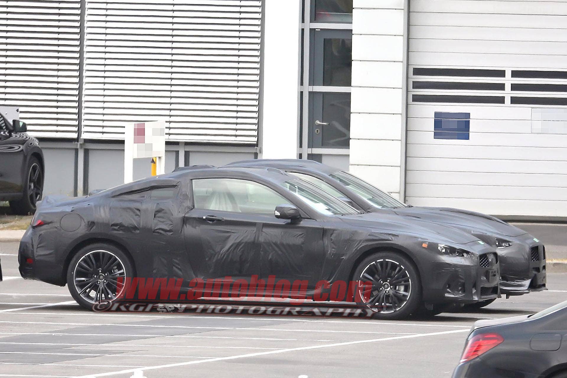 infiniti q60 coupe spy photo two-door