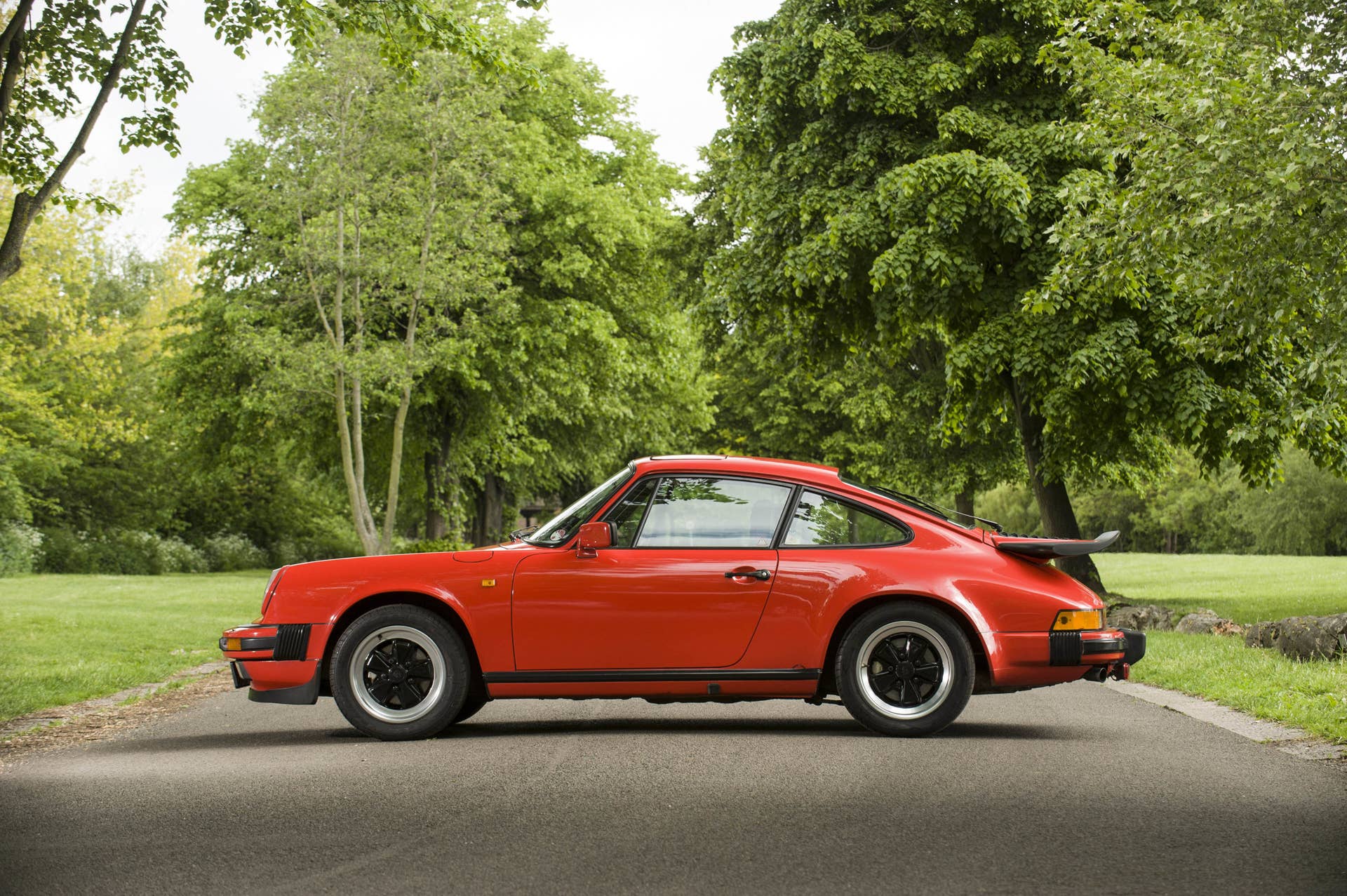 James May's 1984 Porsche 911 Carrera side