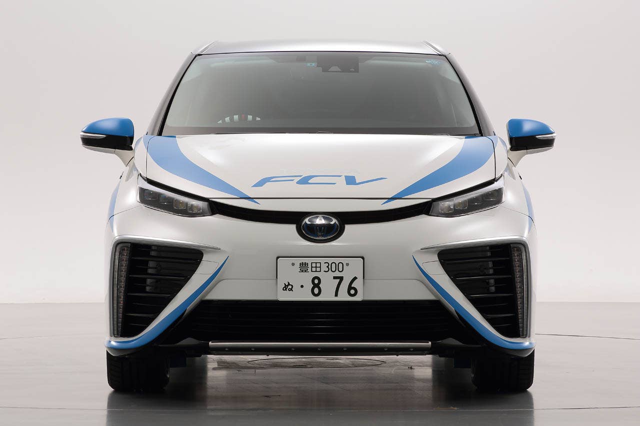 Toyota FCV rallies to the hydrogen cause as zero car - Autoblog
