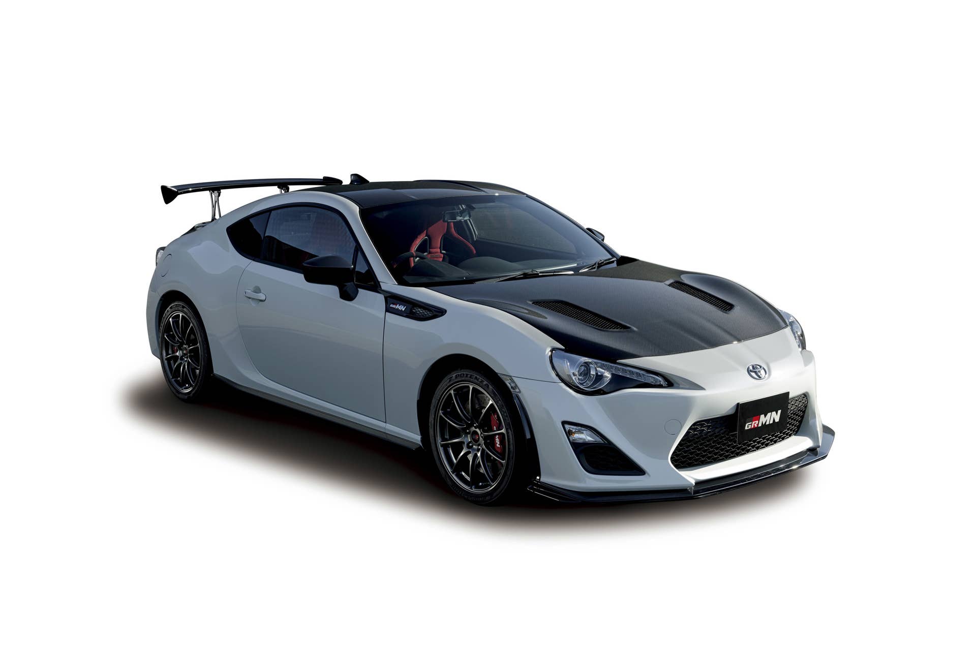 Toyota 86 GRMN studio front 3/4