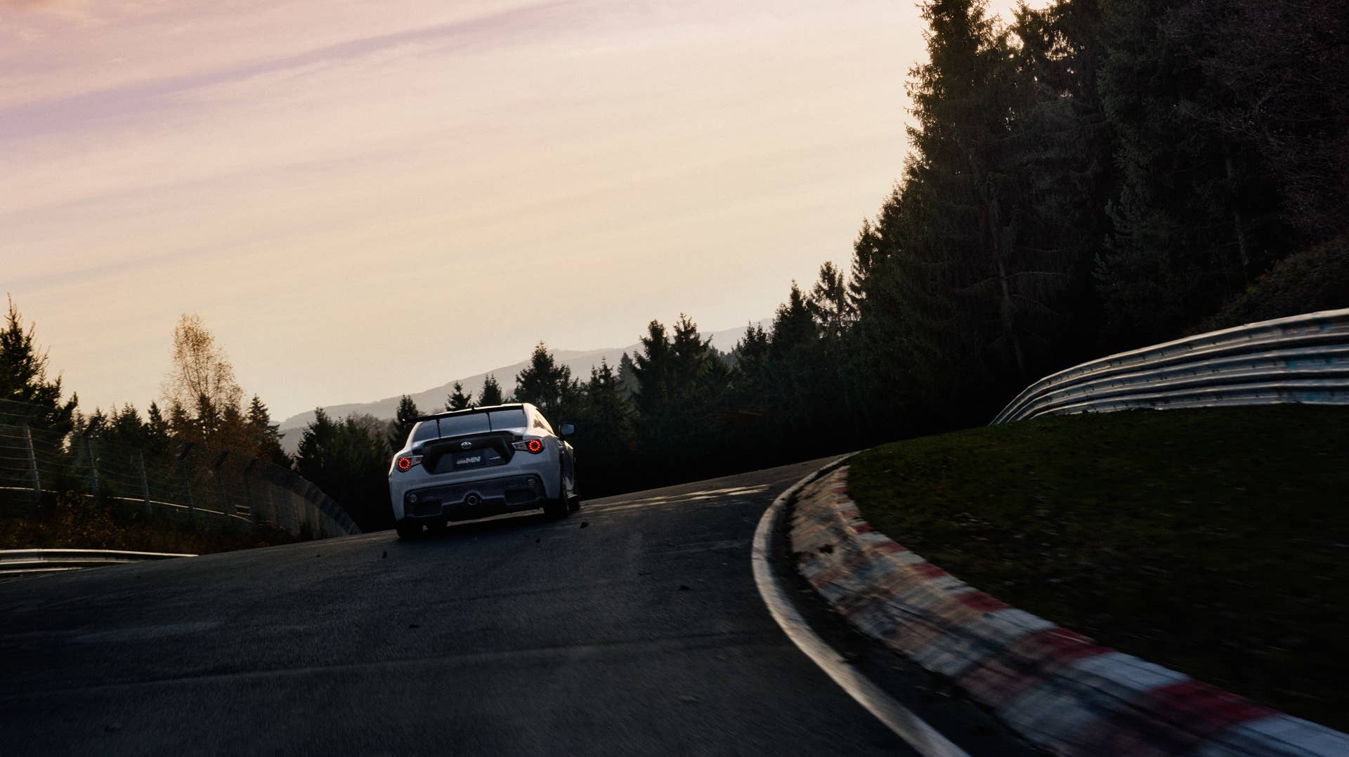 Toyota 86 GRMN rear track