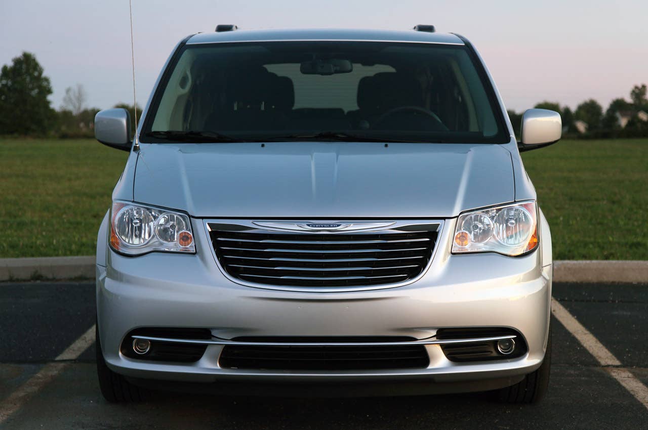 2011 Chrysler Town& Country Touring front view