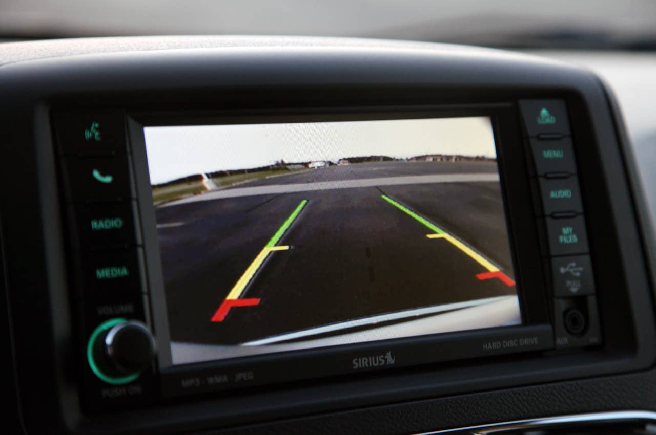 2011 Chrysler Town& Country Touring rear view camera display