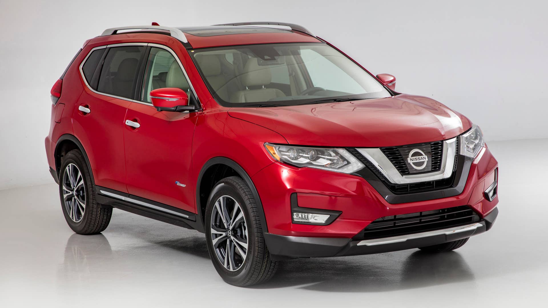 The 2017 Rogue offers updated exterior styling â which includes a new front fascia with integrated fog lamps, bumper, Nissan signature "V-Motion" grille and revised headlights with LED signature Daytime Running Lights â designed to enhance Rogueâs robust, dynamic presence.
