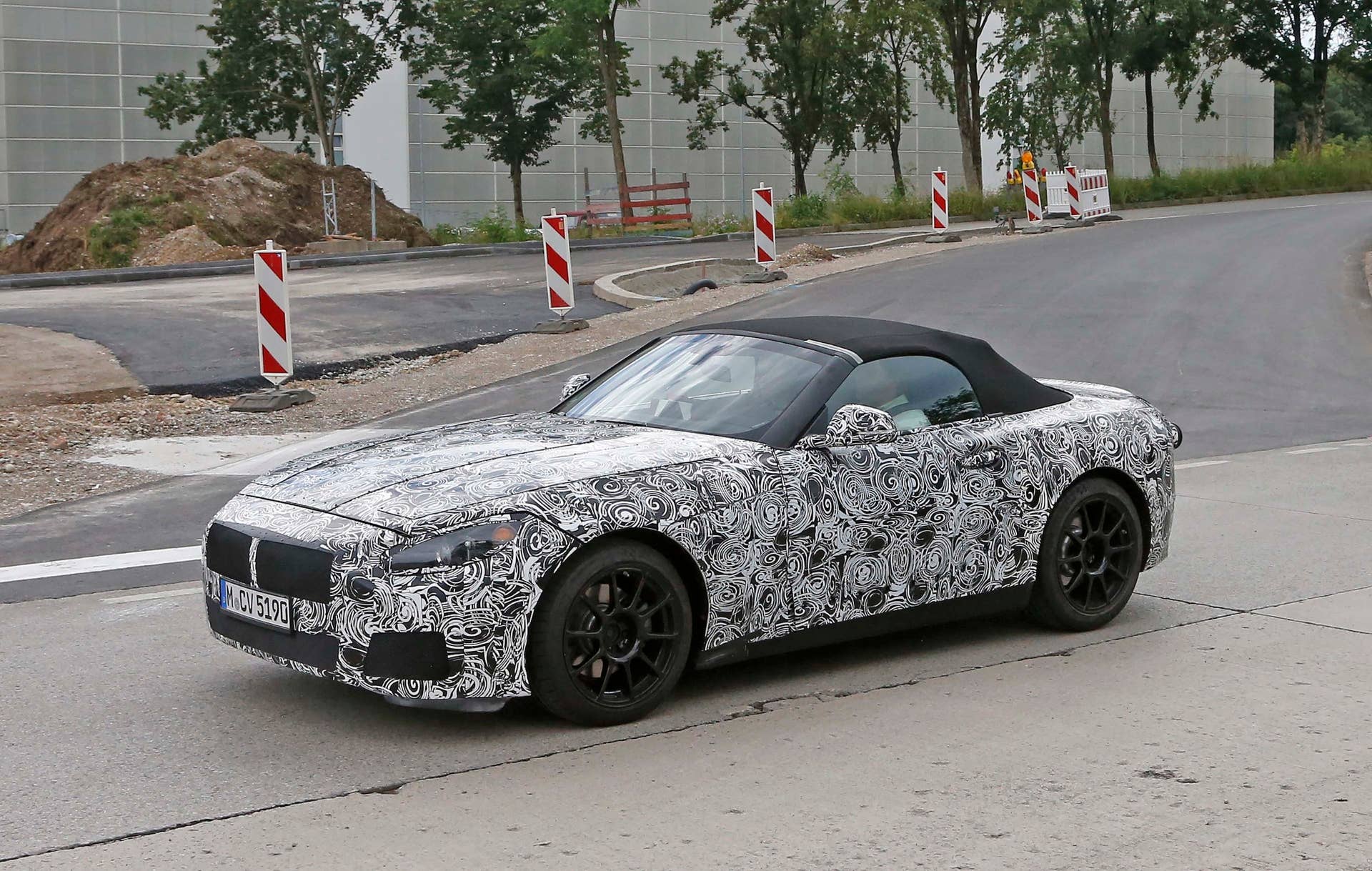 2019 bmw z5 side