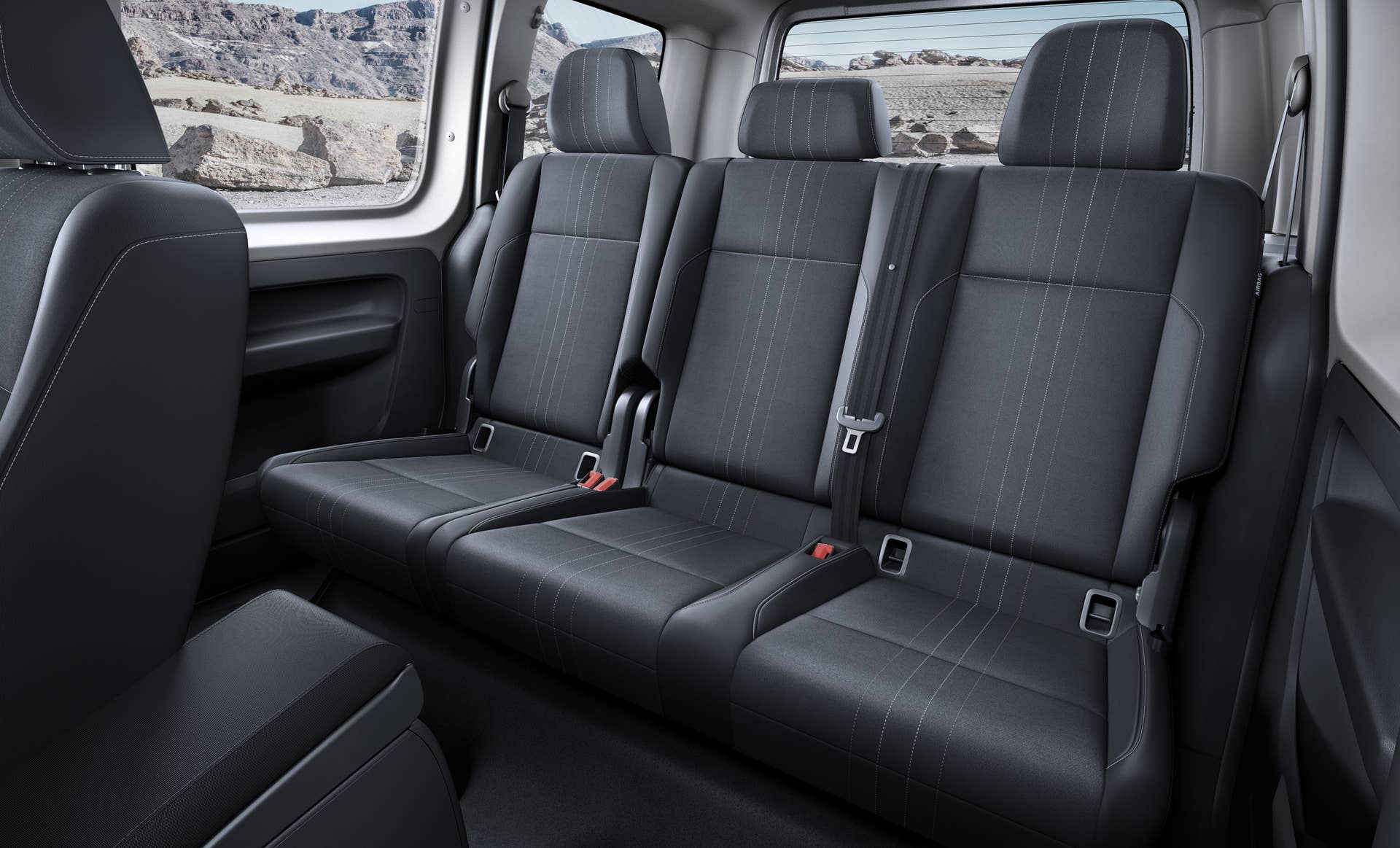 Volkswagen Caddy Alltrack interior rear seats