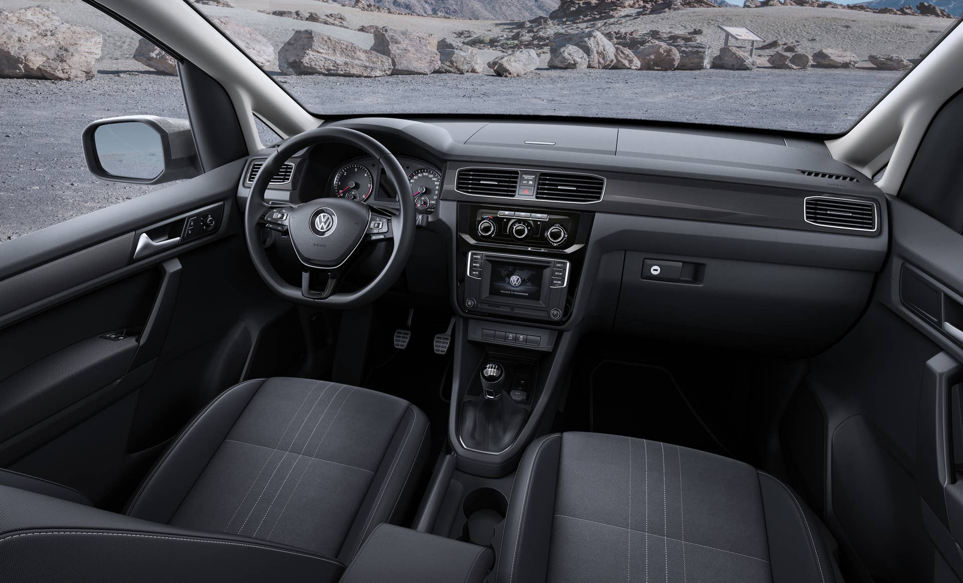 Volkswagen Caddy Alltrack interior