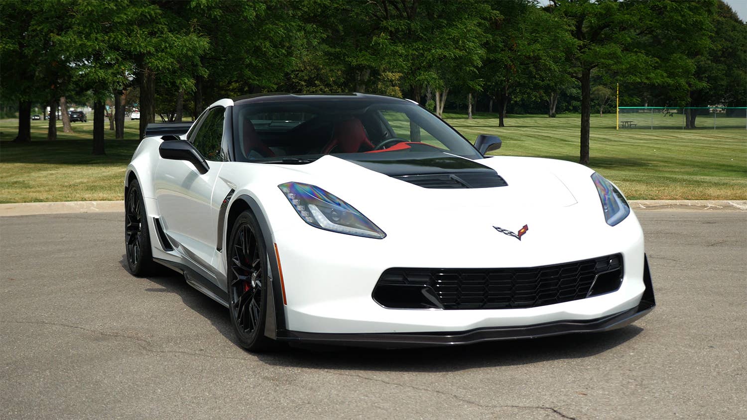 2015 Cevrolet Corvette Z06 | Beauty-Roll