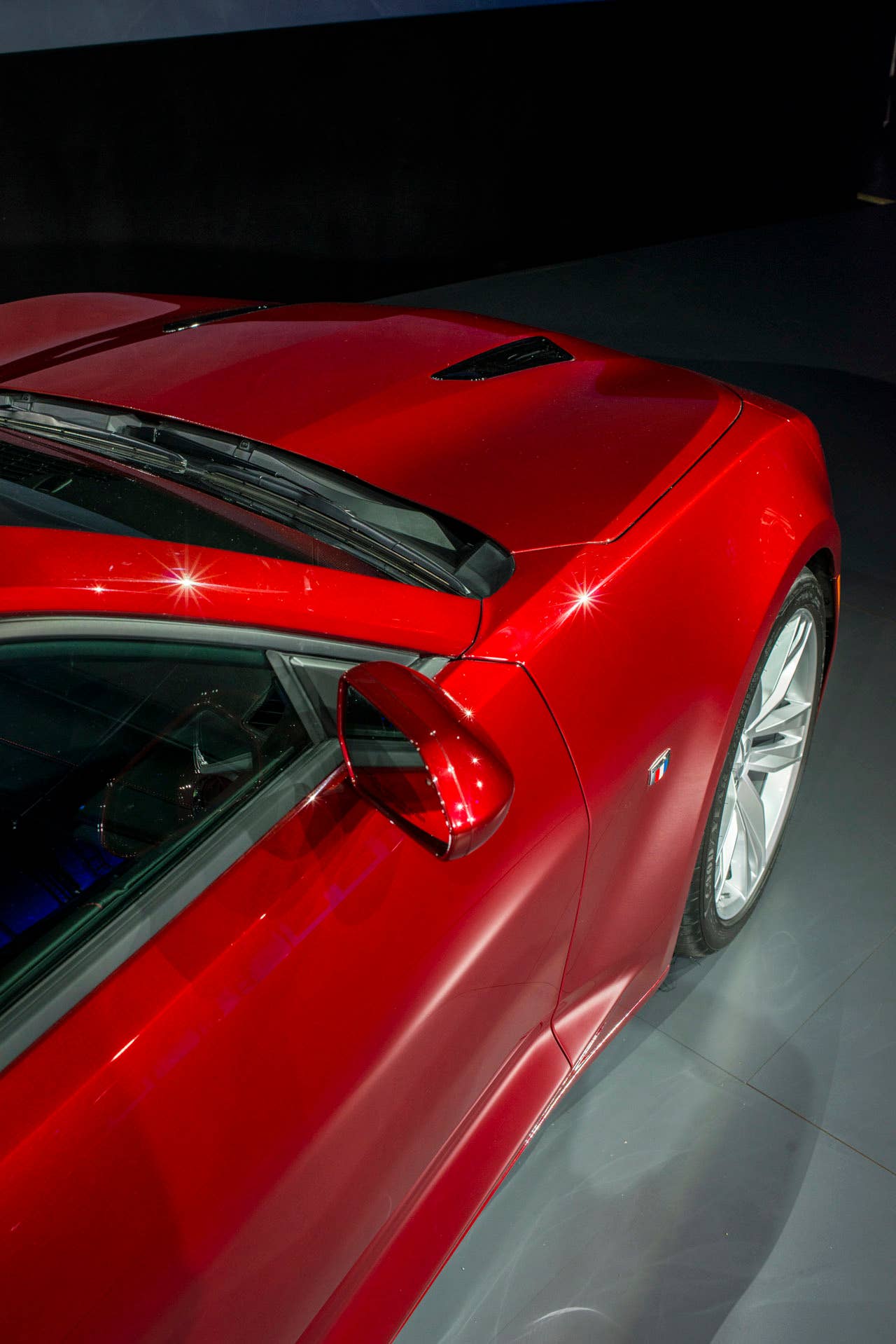 2016 chevy camaro front angle