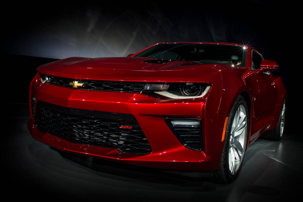2016 chevy camaro dark