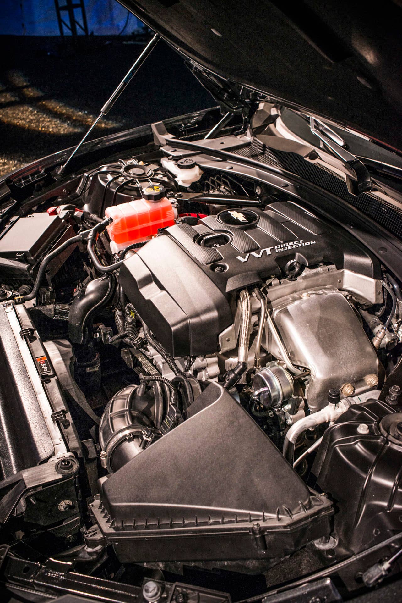 2016 chevy camaro engine side