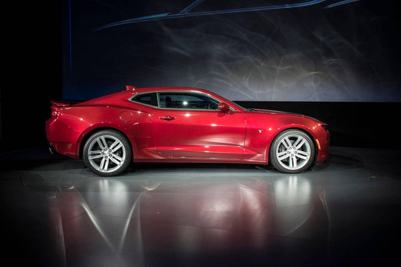 2016 chevy camaro red side profile