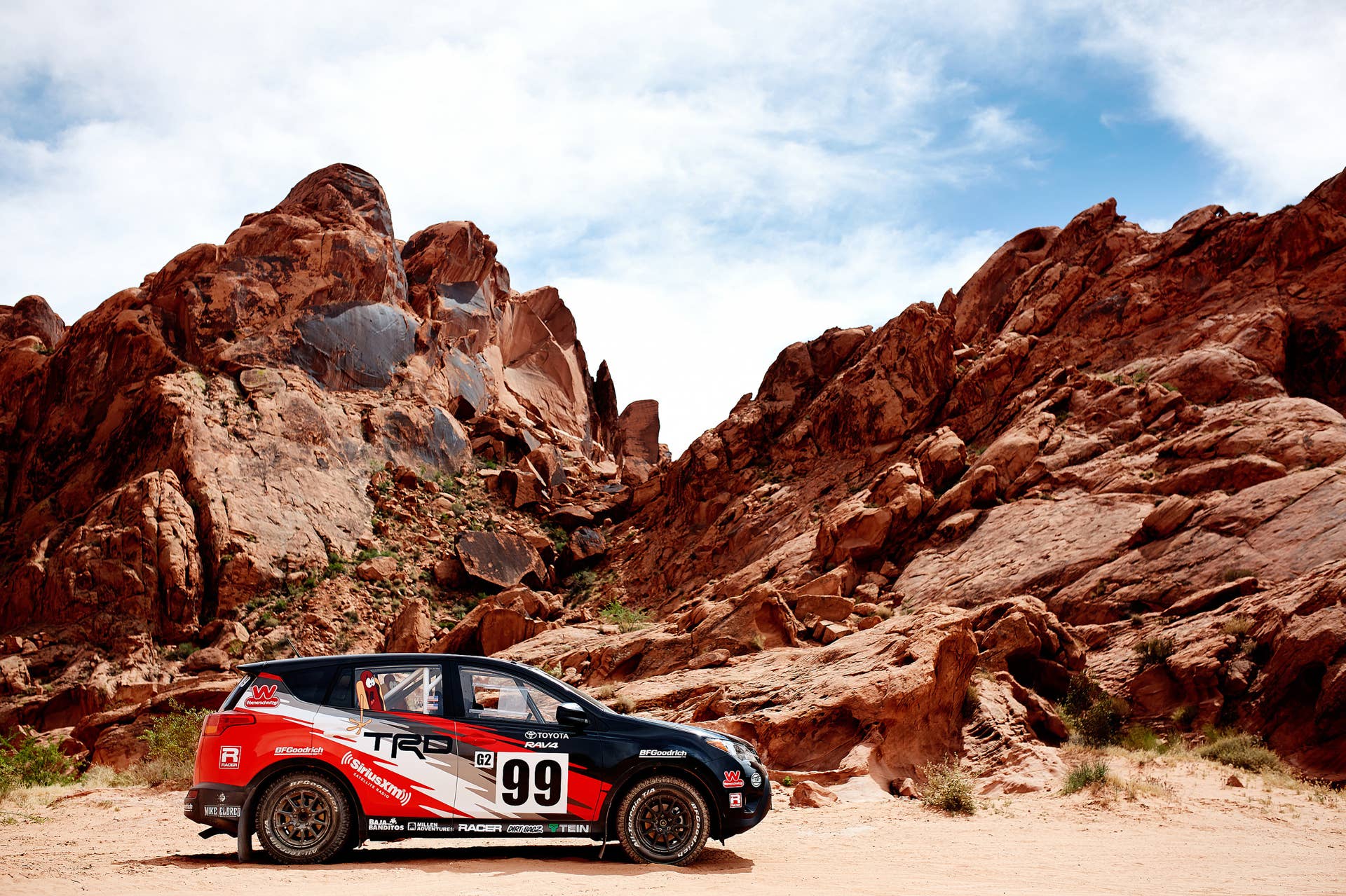 Toyota RAV4 Rally America side