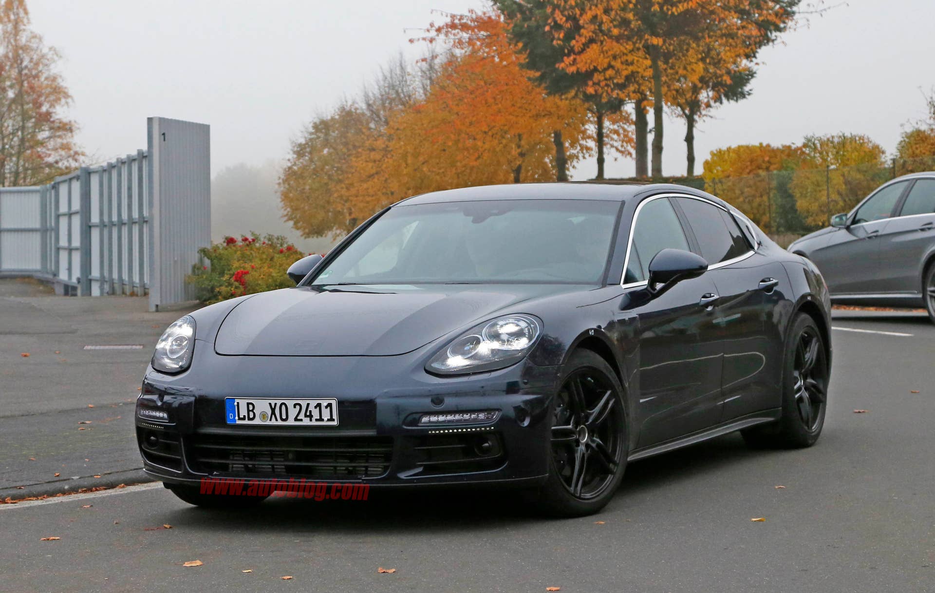 2017 Porsche Panamera spied front 3/4